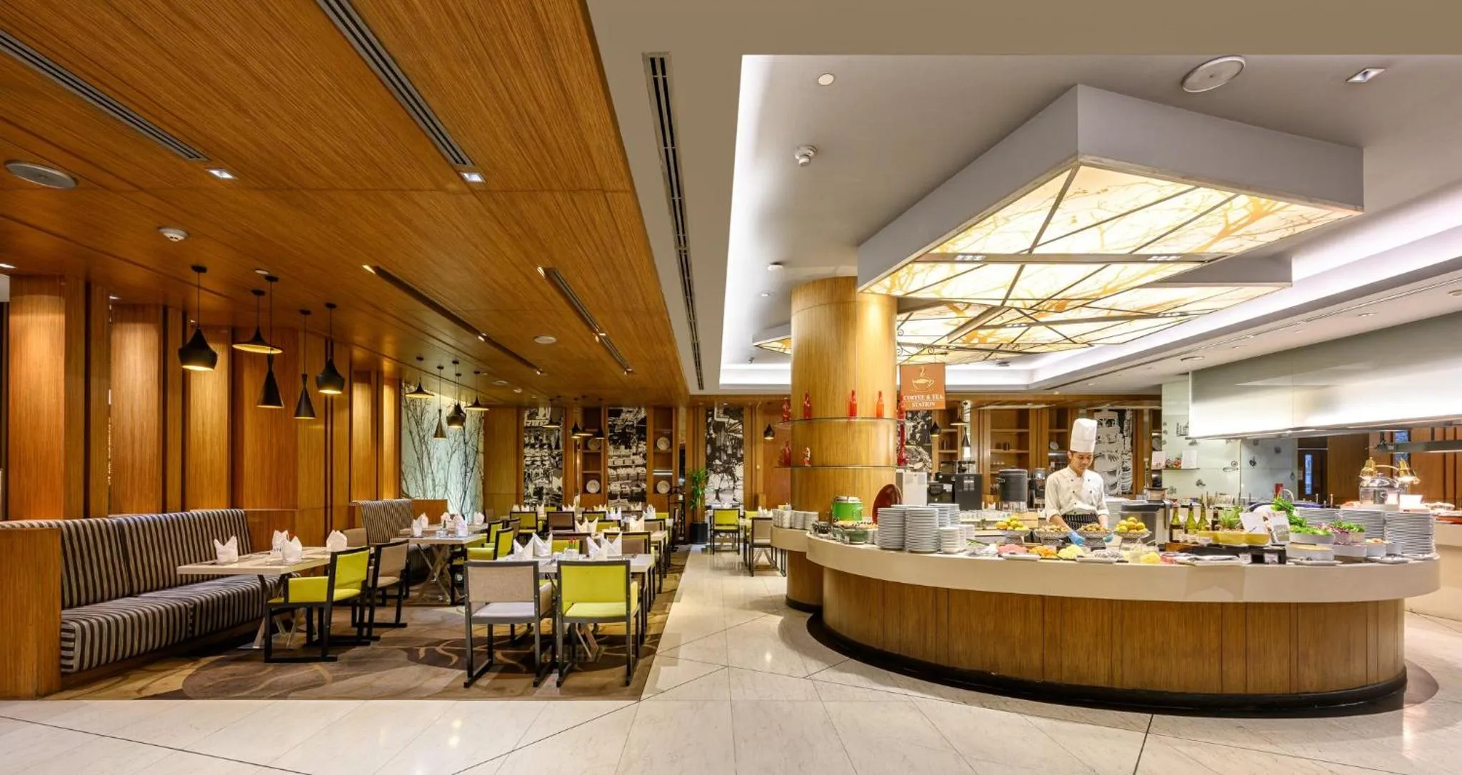 Restaurant/places to eat in Centara Grand at Central Plaza Ladprao Bangkok
