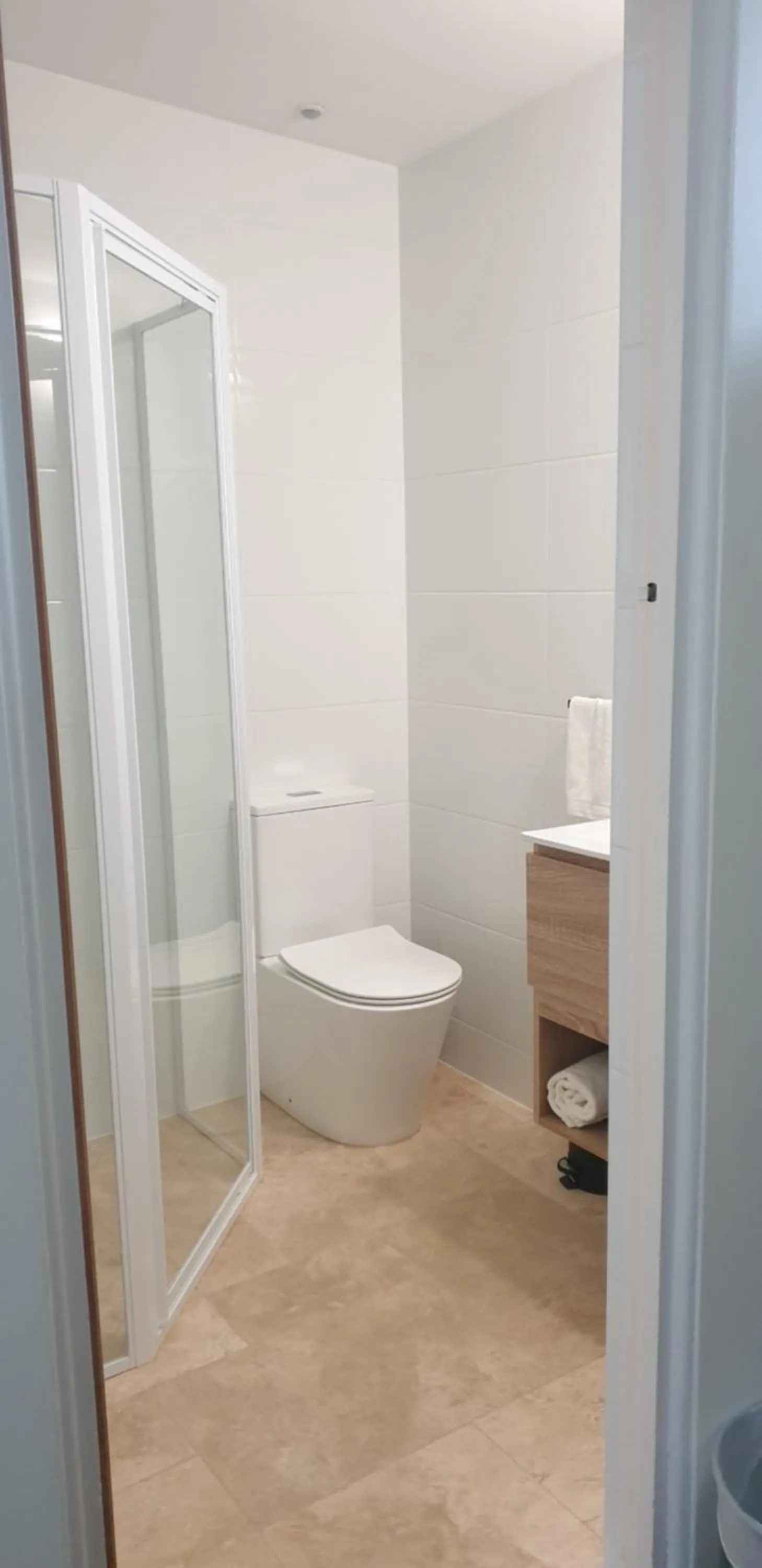 Bathroom in Sandpiper Motel Ulladulla