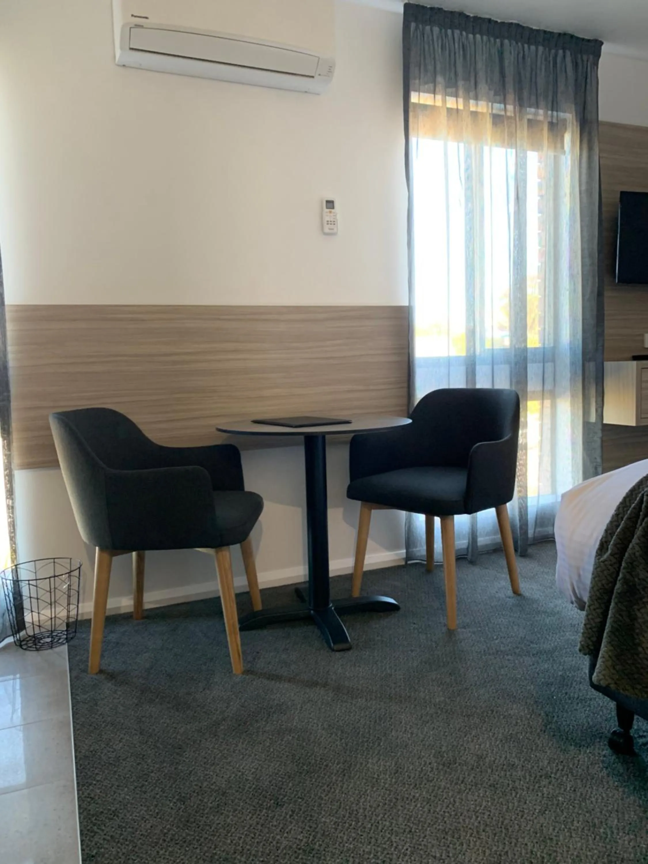 Seating area in Jervis Bay Motel