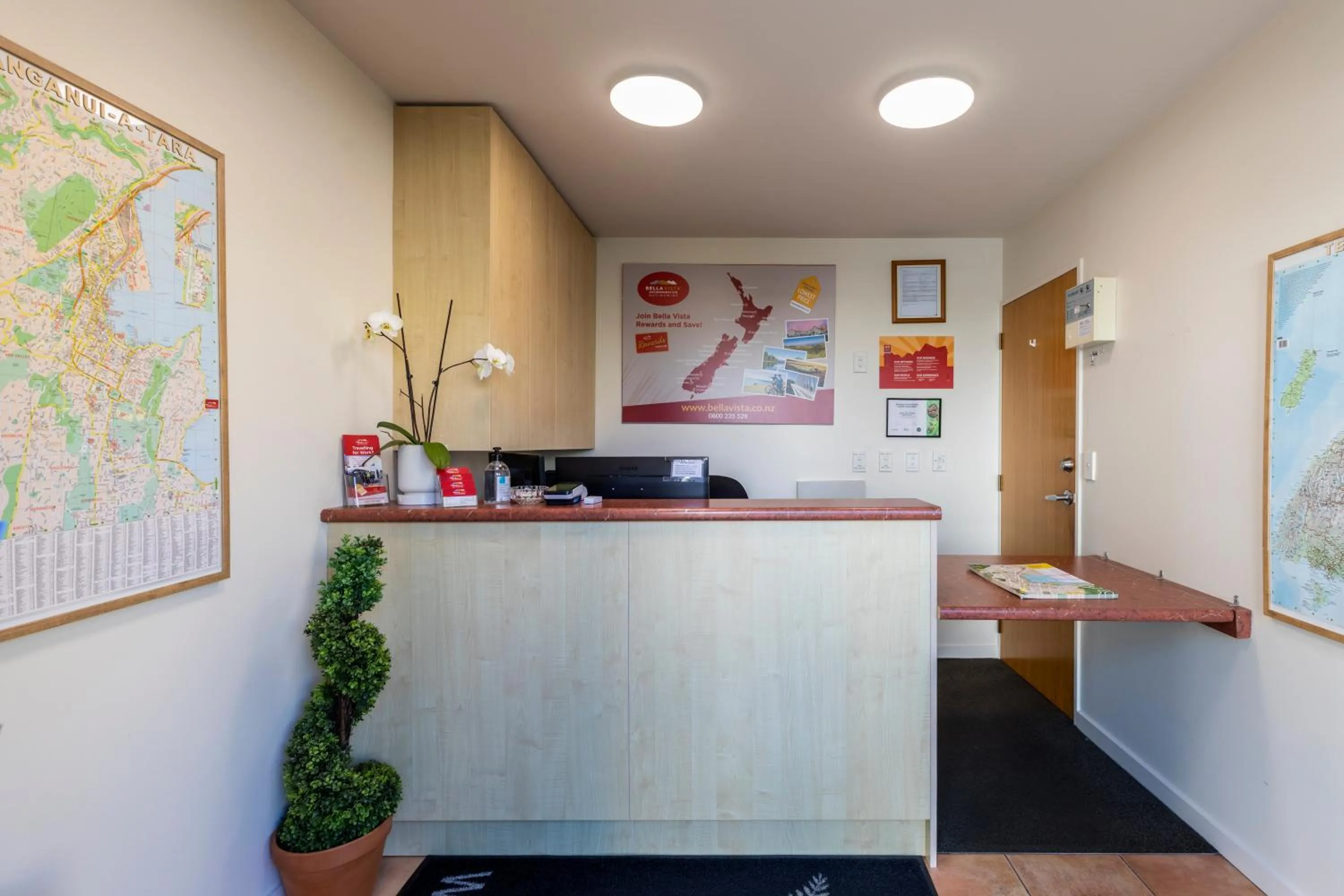 Lobby or reception in Bella Vista Motel Wellington