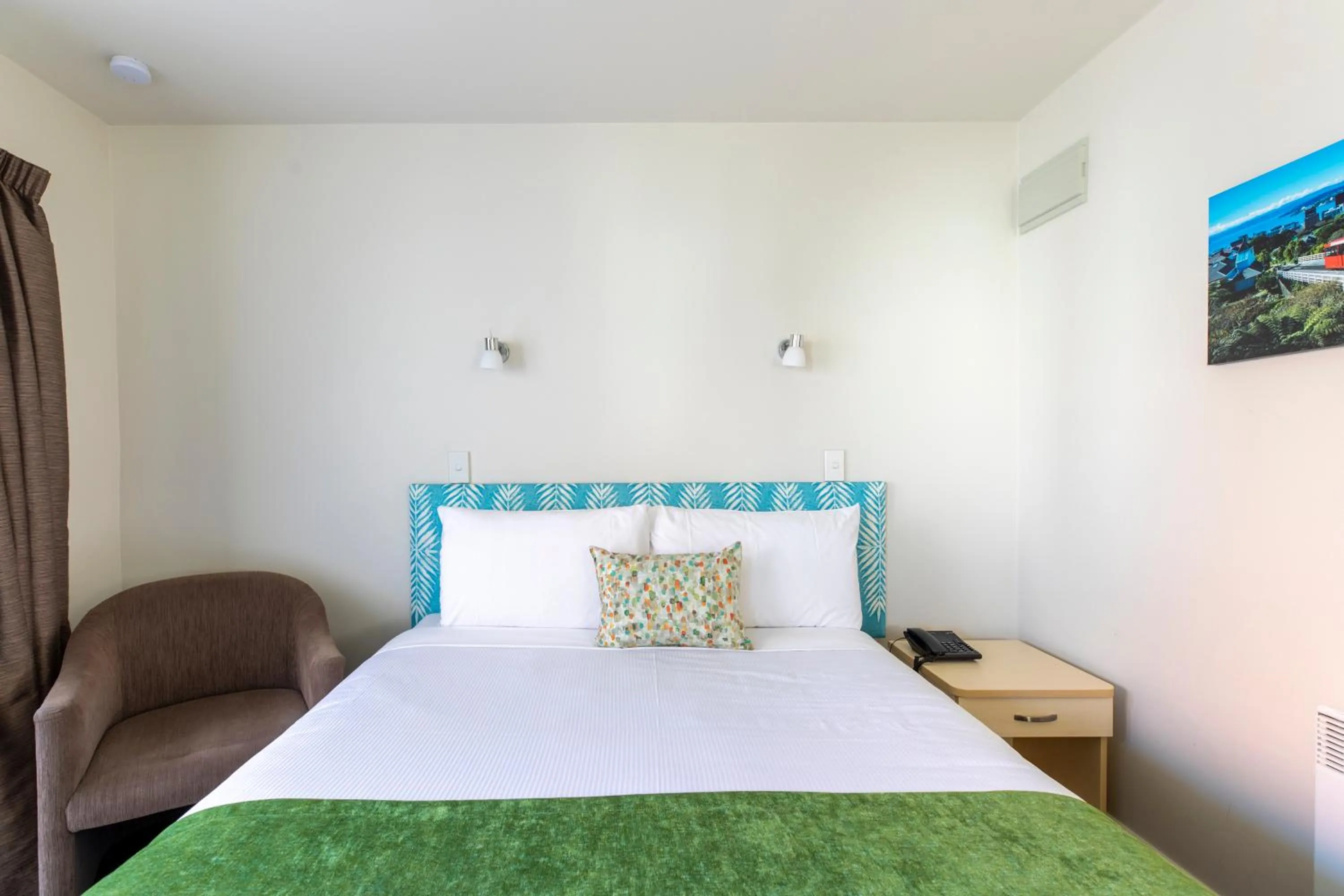 Bed in Bella Vista Motel Wellington