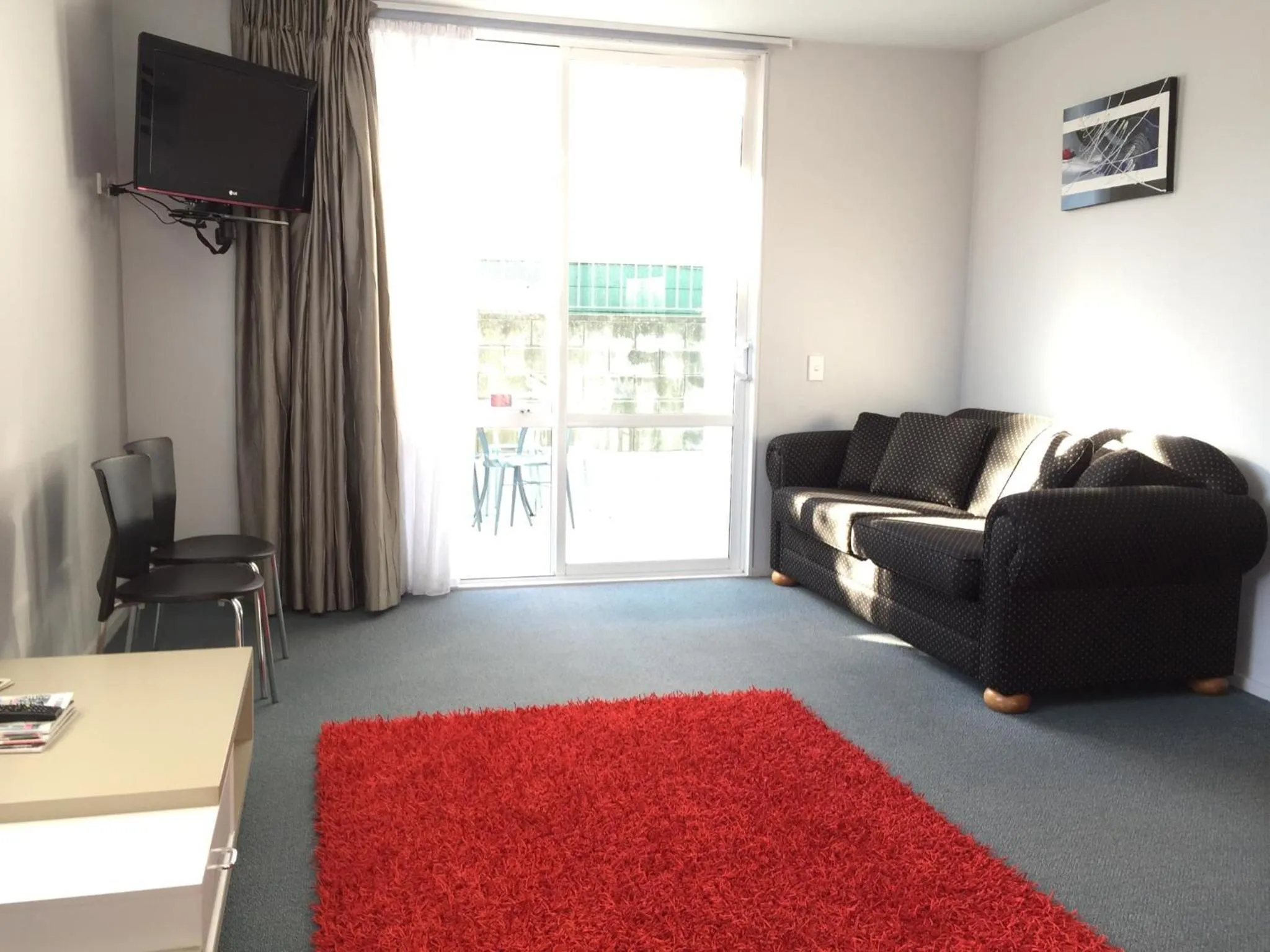 TV and multimedia in Best Western Wellington