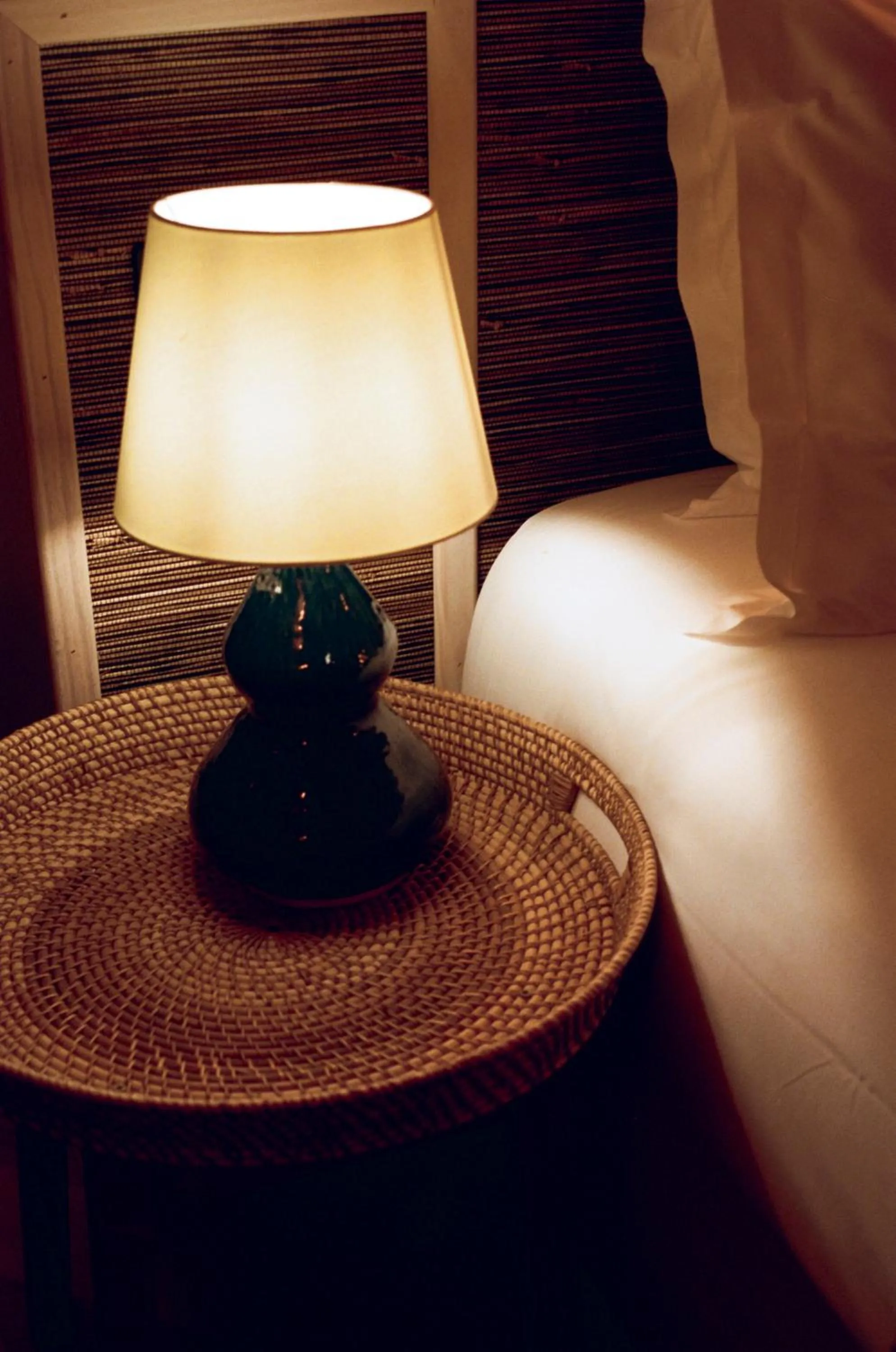 Bed in Hotel Habituel