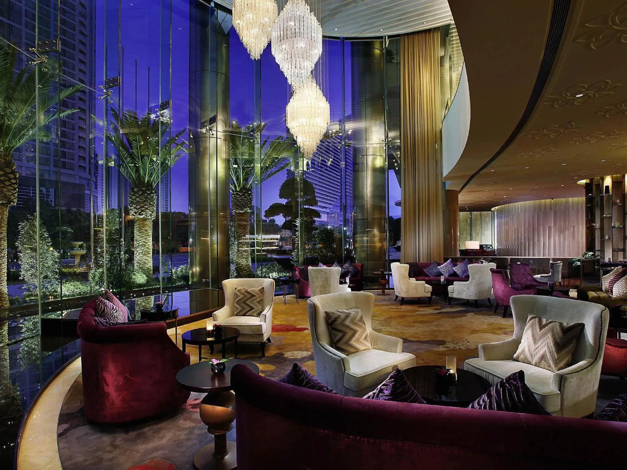 Lounge or bar in Sofitel Guangzhou Sunrich