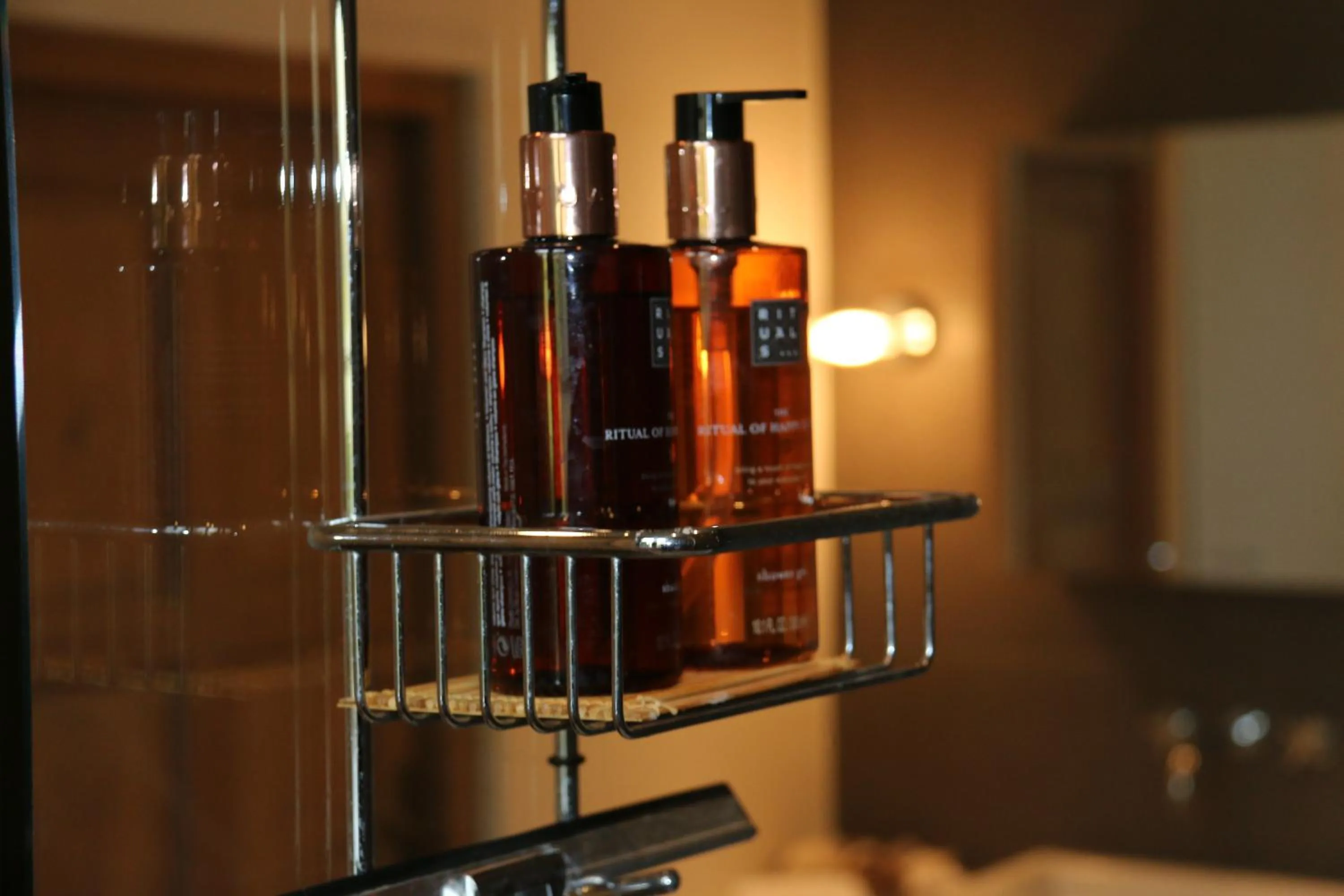 Bathroom in Hof Van Volmersele - Luxury B&B