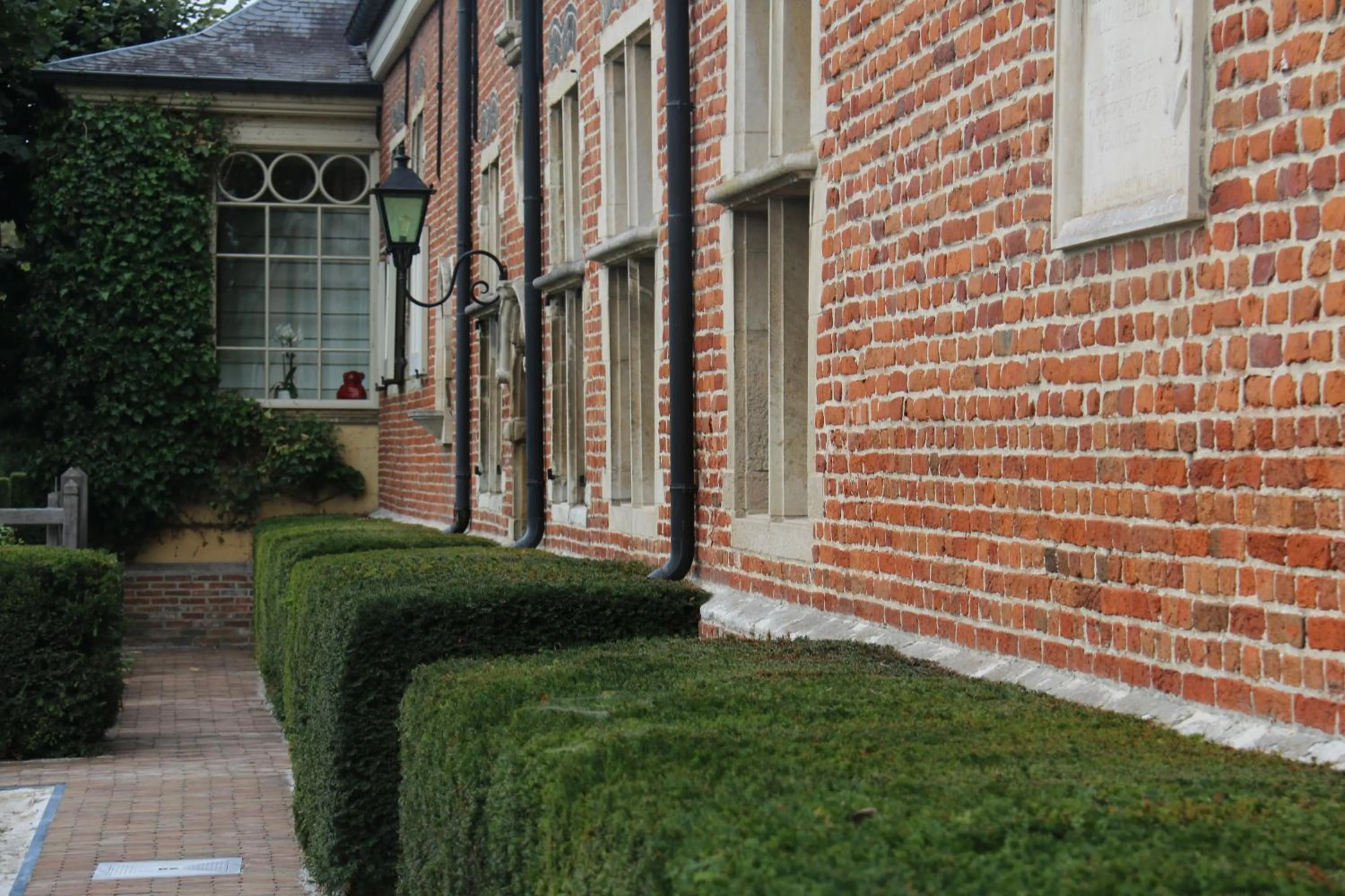 Facade/entrance in Hof Van Volmersele - Luxury B&B