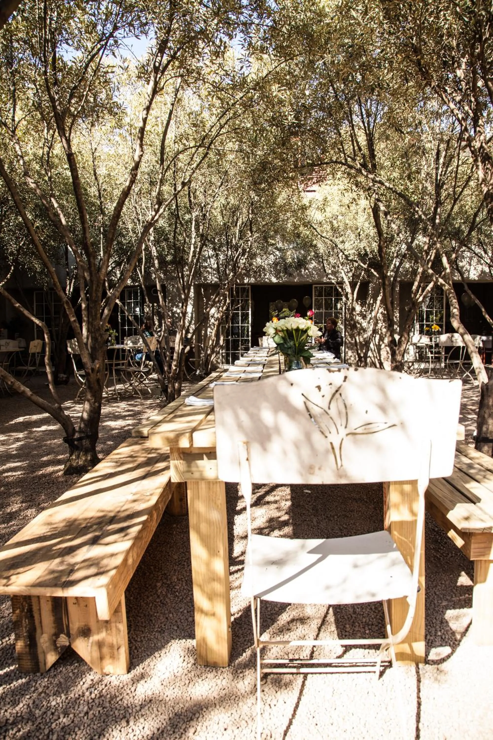 Restaurant/Places to Eat in 12 Decades Art Hotel