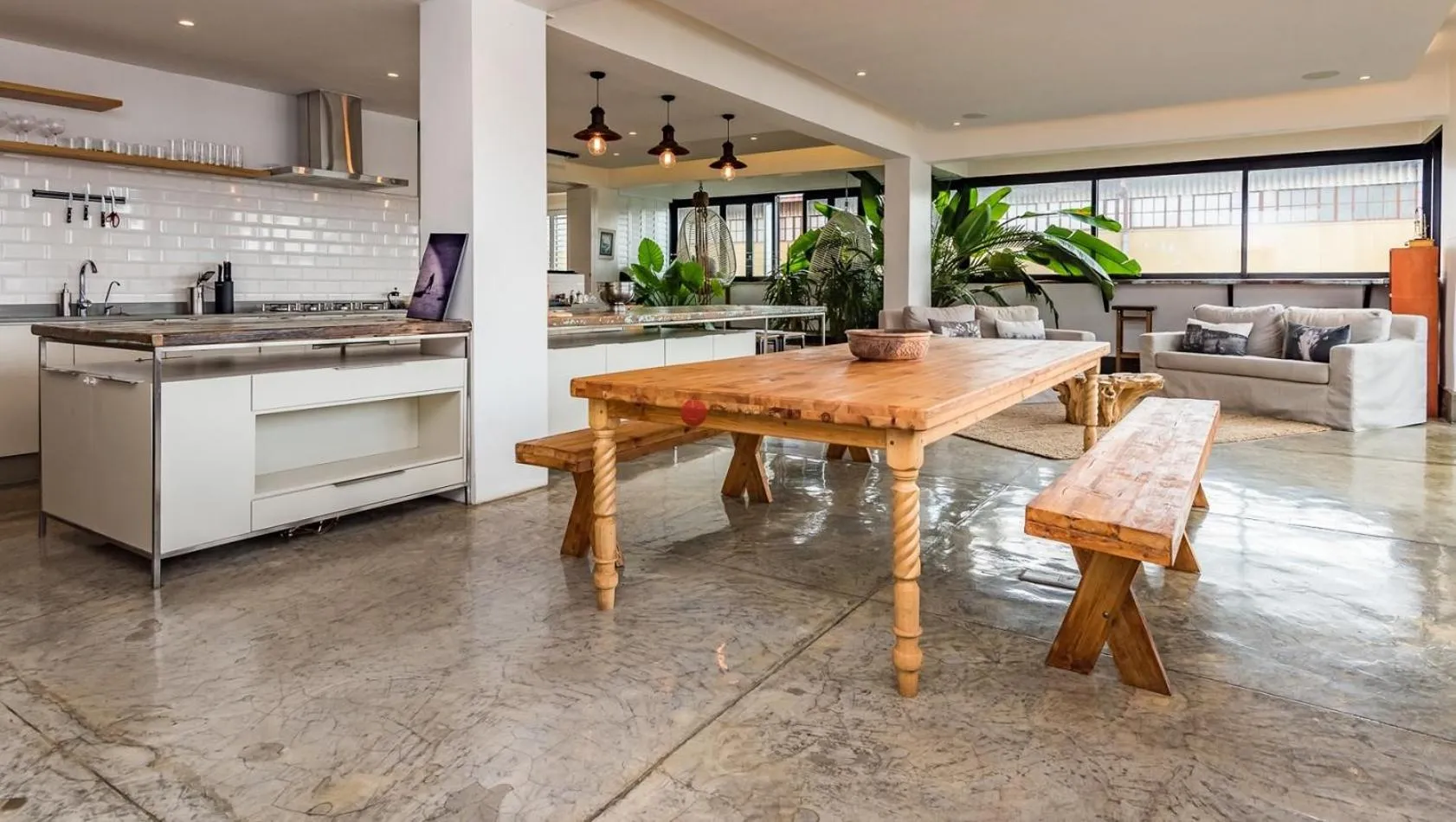 Dining area in 12 Decades Art Hotel
