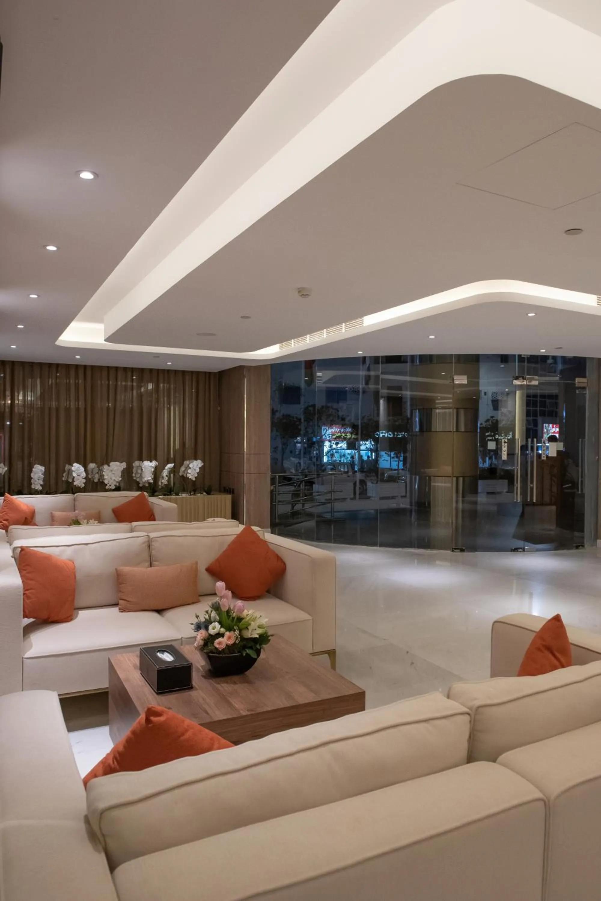 Lobby or reception in Corp Executive Hotel Doha Suites