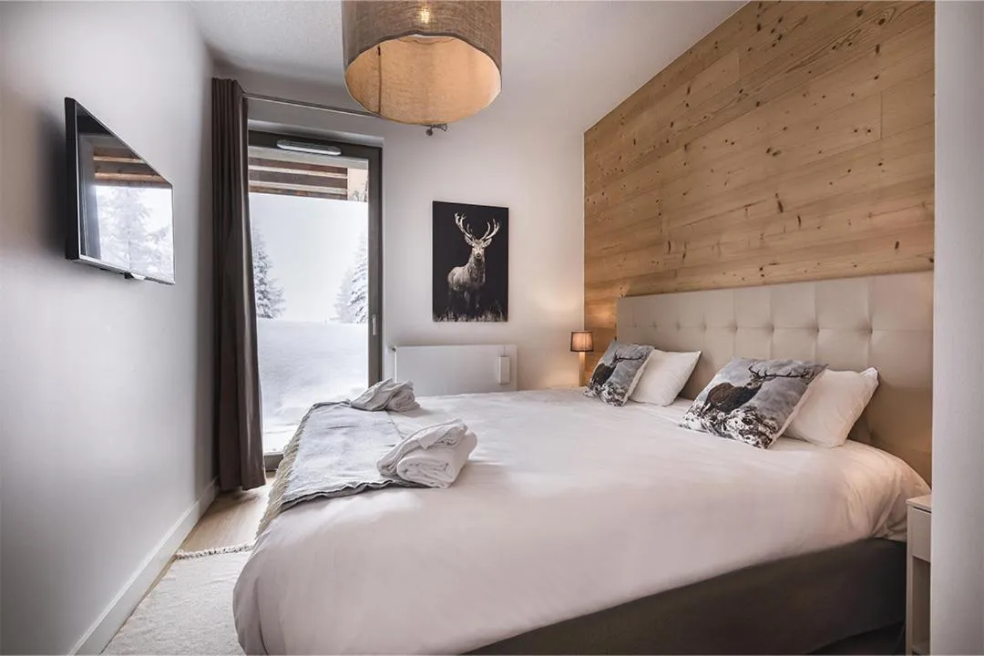 Bedroom, Bed in TERRESENS - Le Hameau de Barthélémy