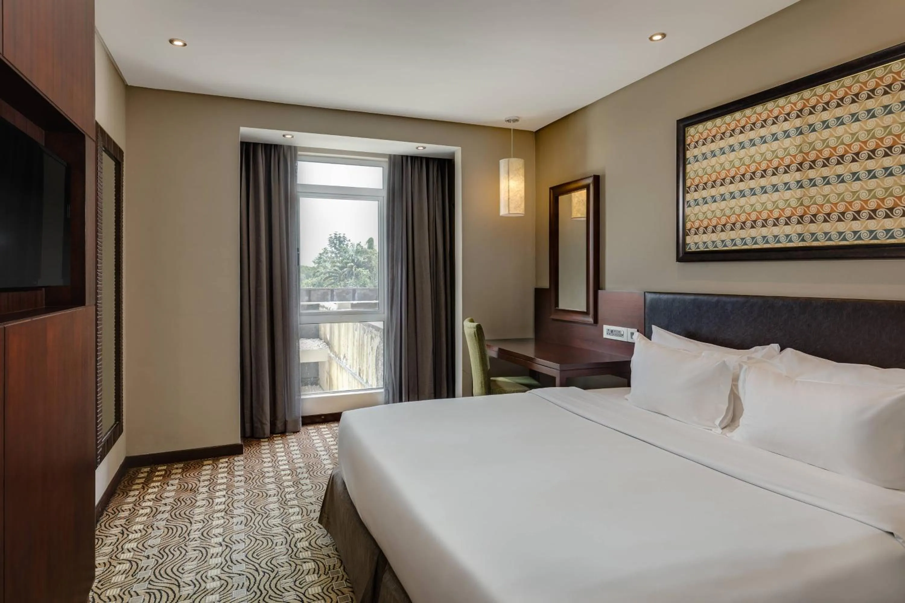 Bedroom, Bed in Protea Hotel by Marriott Owerri Select