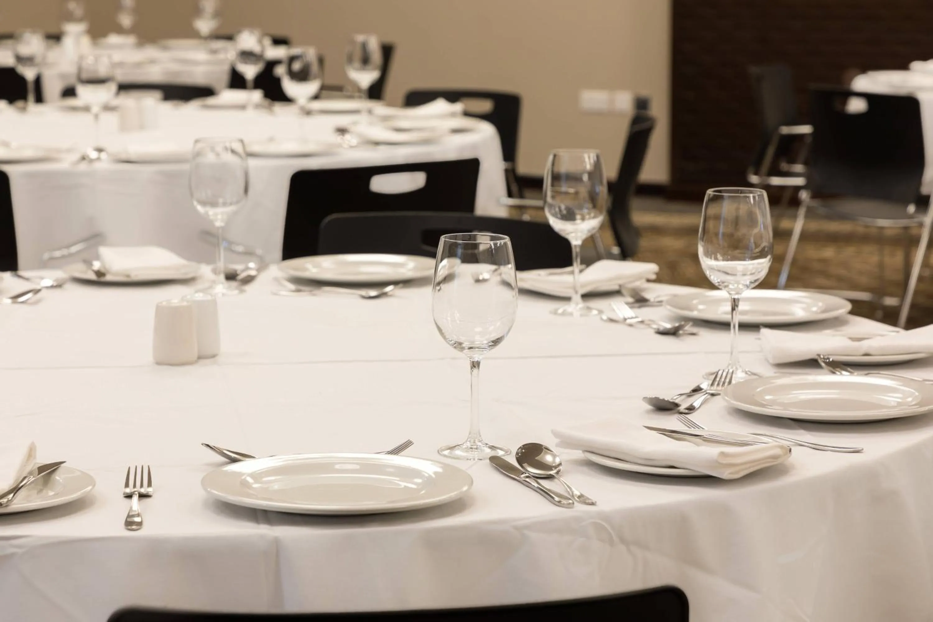 Meeting/conference room in Protea Hotel by Marriott Owerri Select