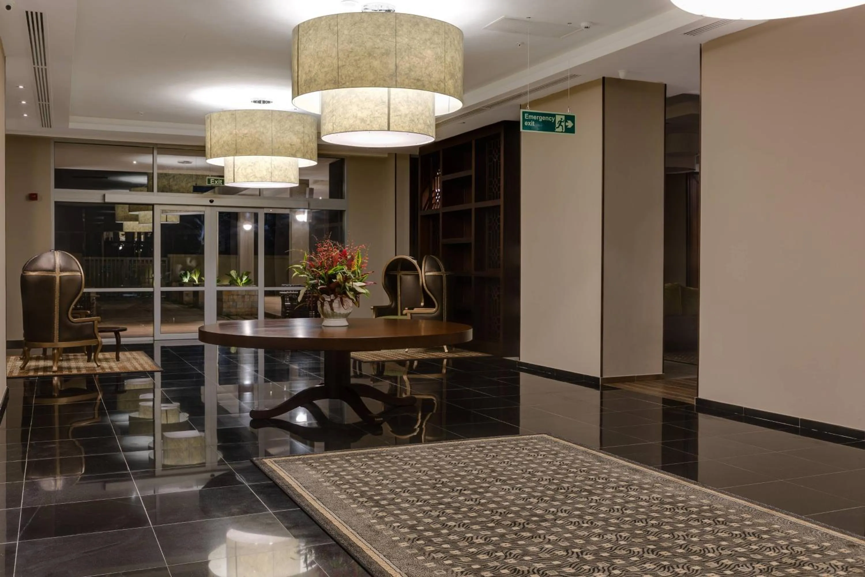 Lobby or reception in Protea Hotel by Marriott Owerri Select