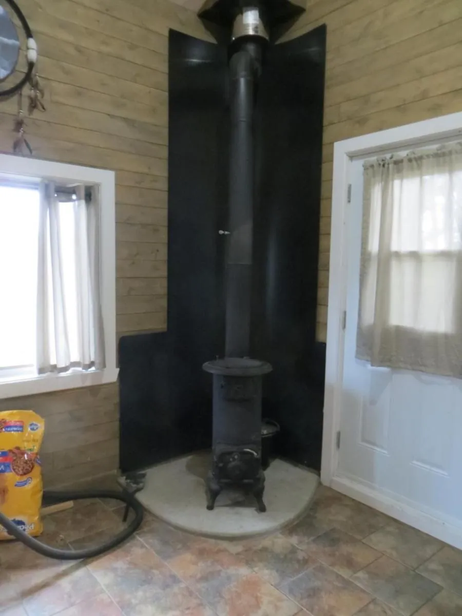 Other in La maison sous les arbres