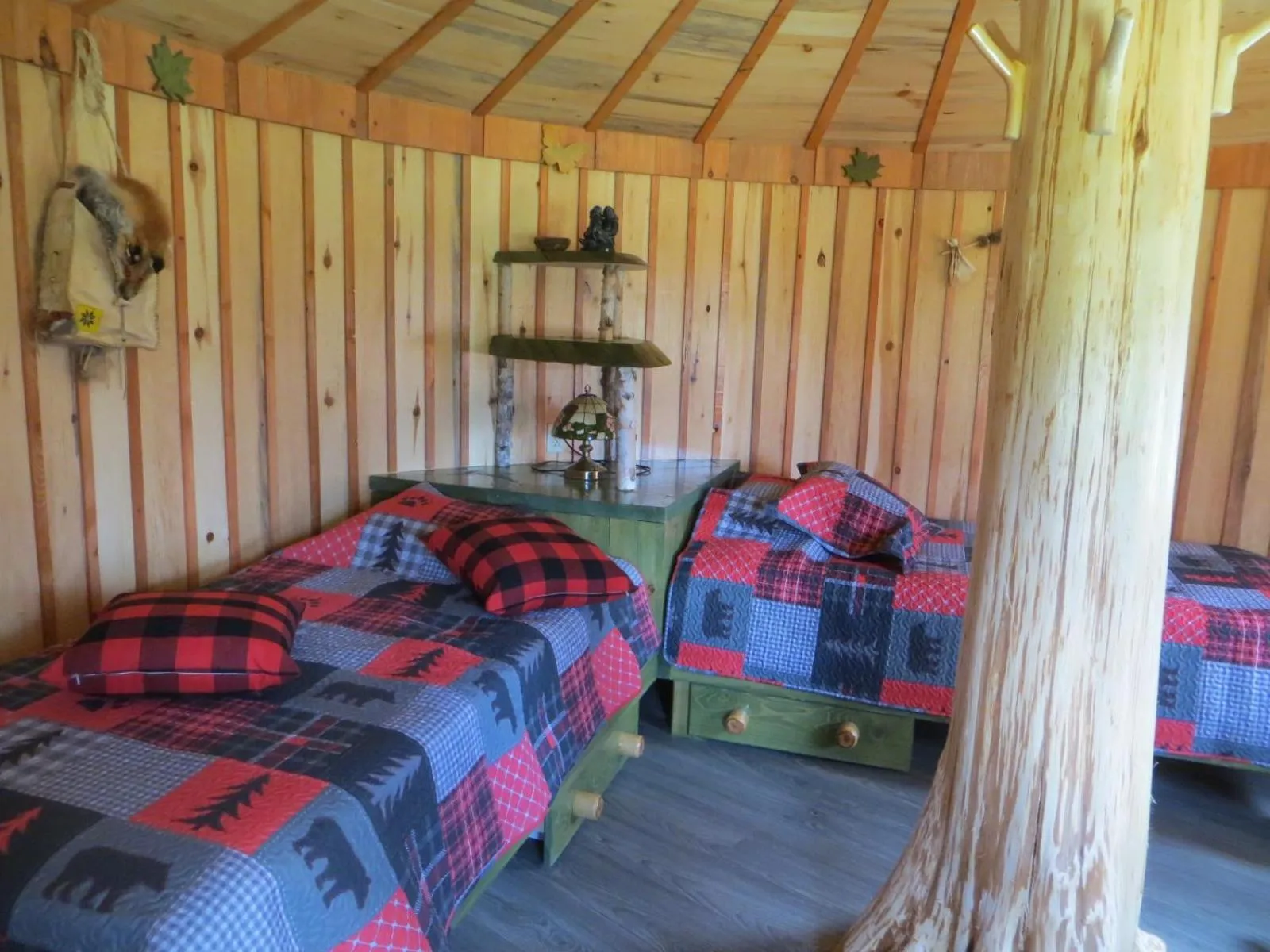 La maison sous les arbres