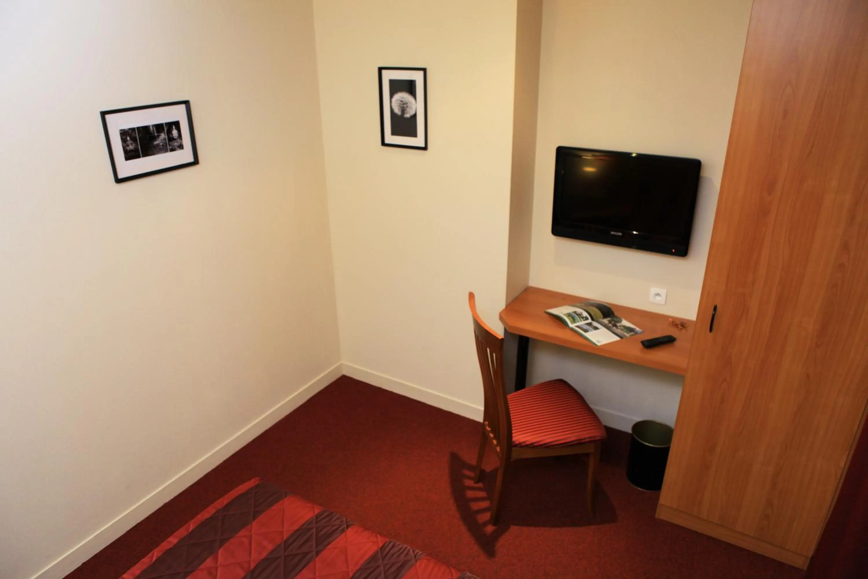 Bedroom in La Consigne Caen Gare SNCF Centre