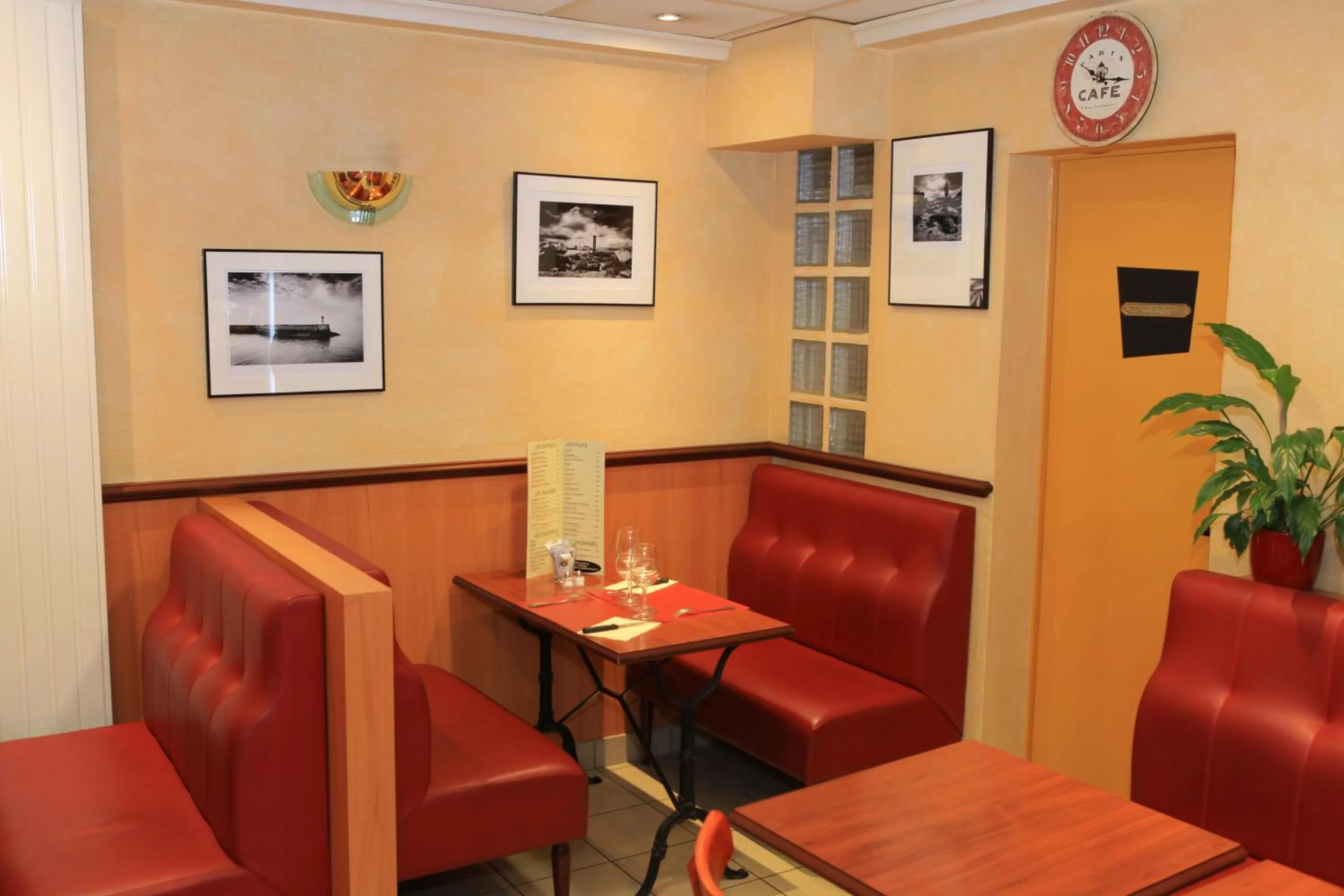 Restaurant/places to eat in La Consigne Caen Gare SNCF Centre