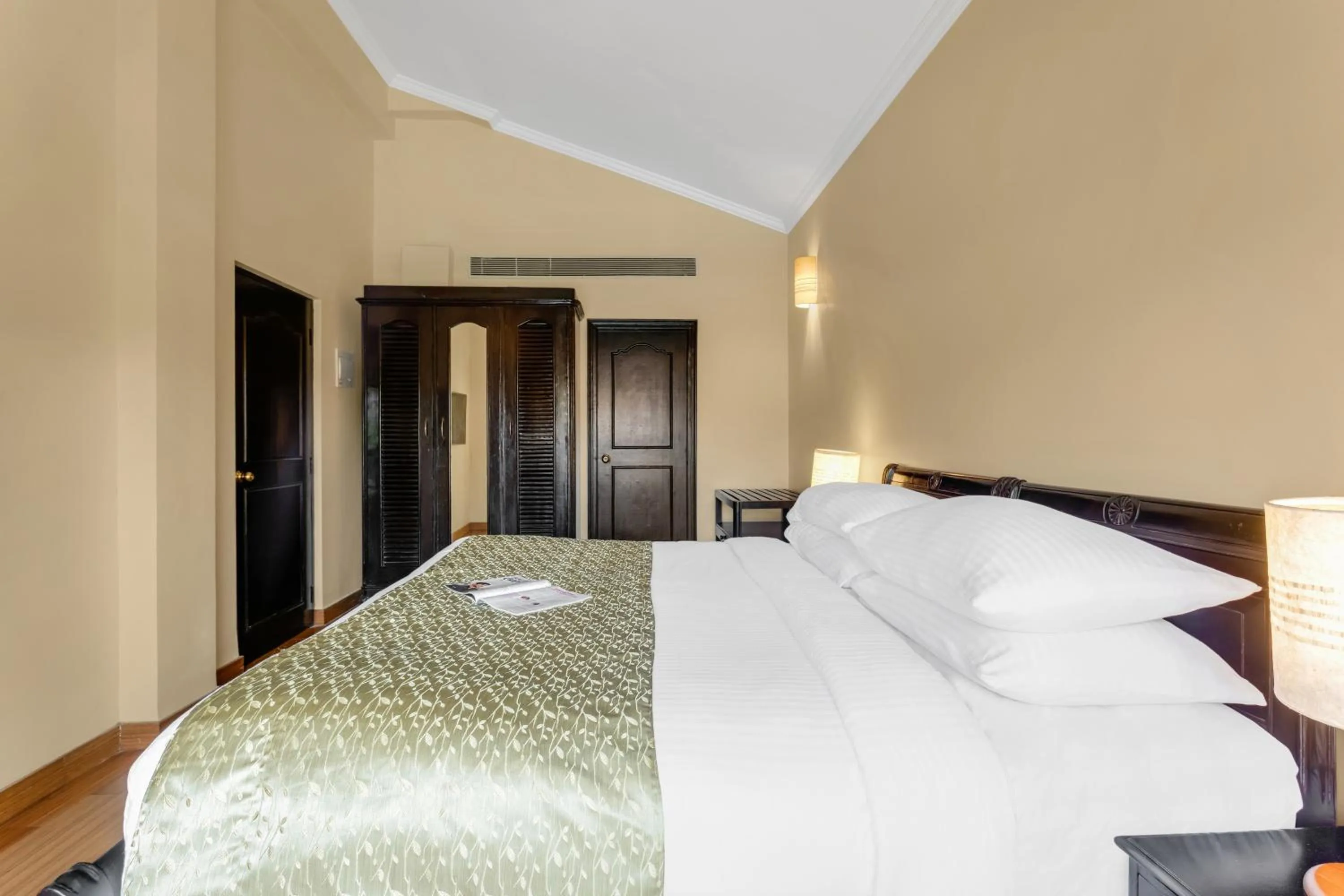 Bed in Casa De Goa - Boutique Resort - Calangute