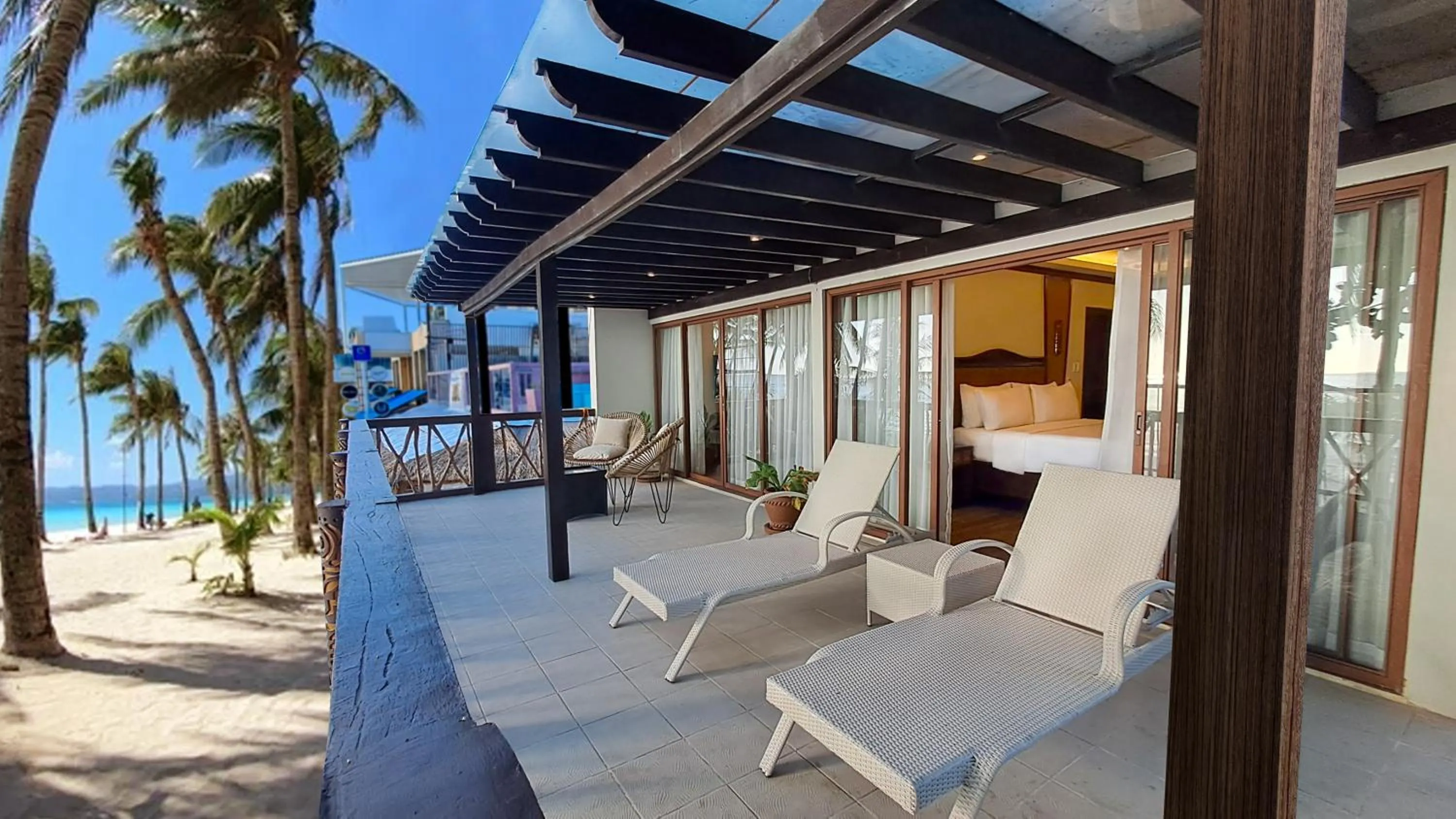 Balcony/Terrace in Red Coconut Beach Hotel Boracay