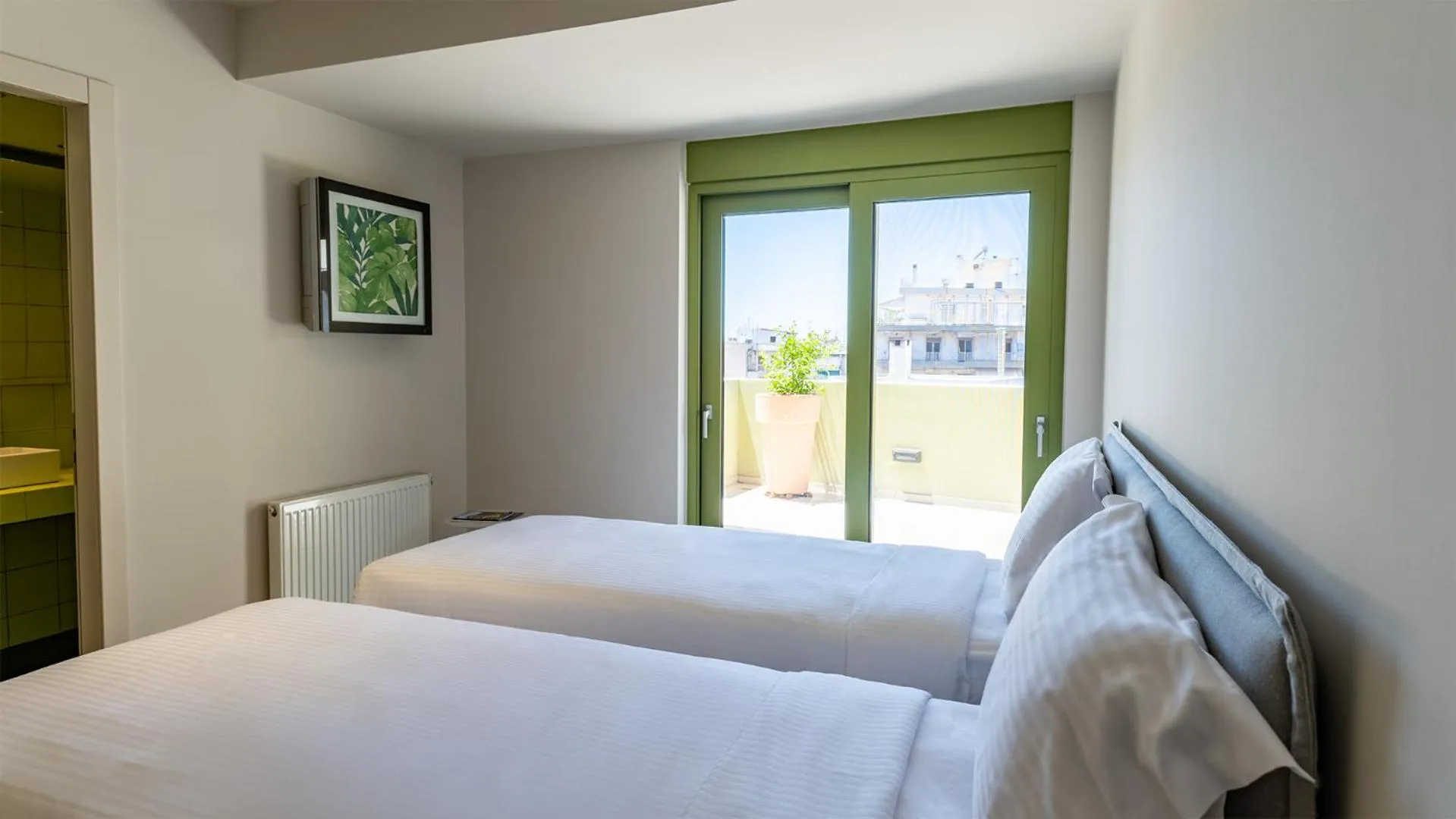 Bed in Athens Mosaico Suites & Apartments