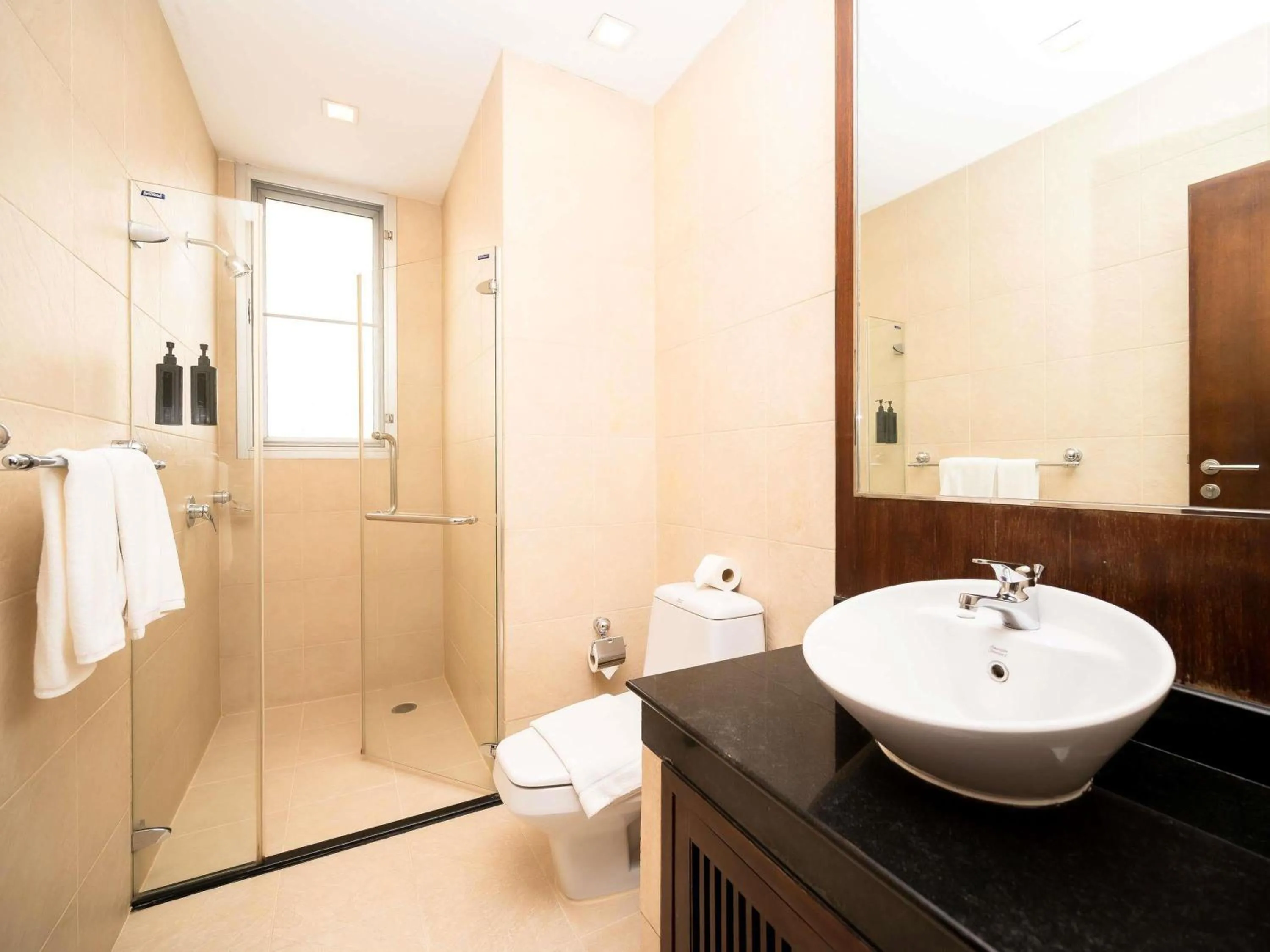 Bedroom in Grand Mercure Bangkok Asoke Residence