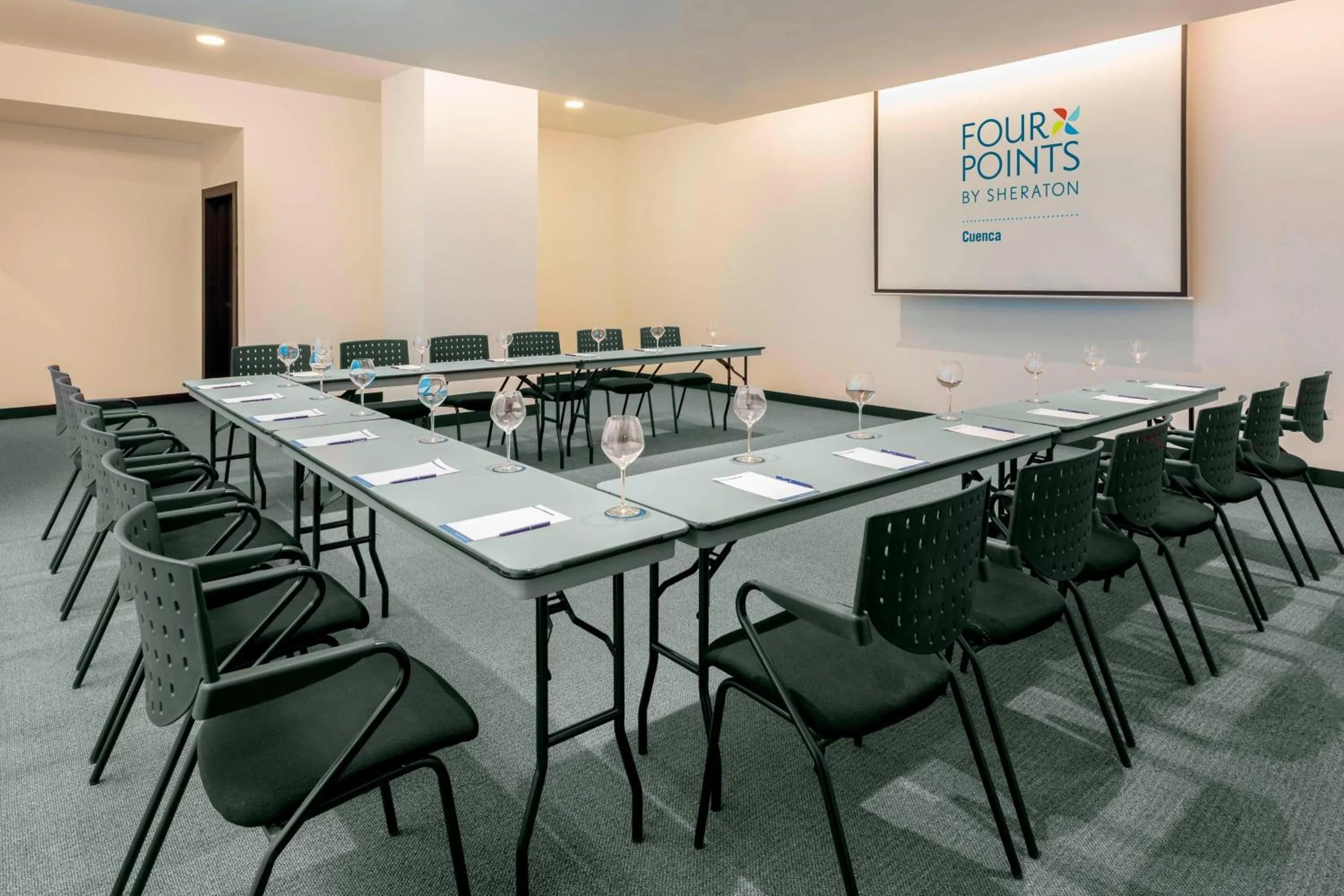 Meeting/conference room in Four Points by Sheraton Cuenca