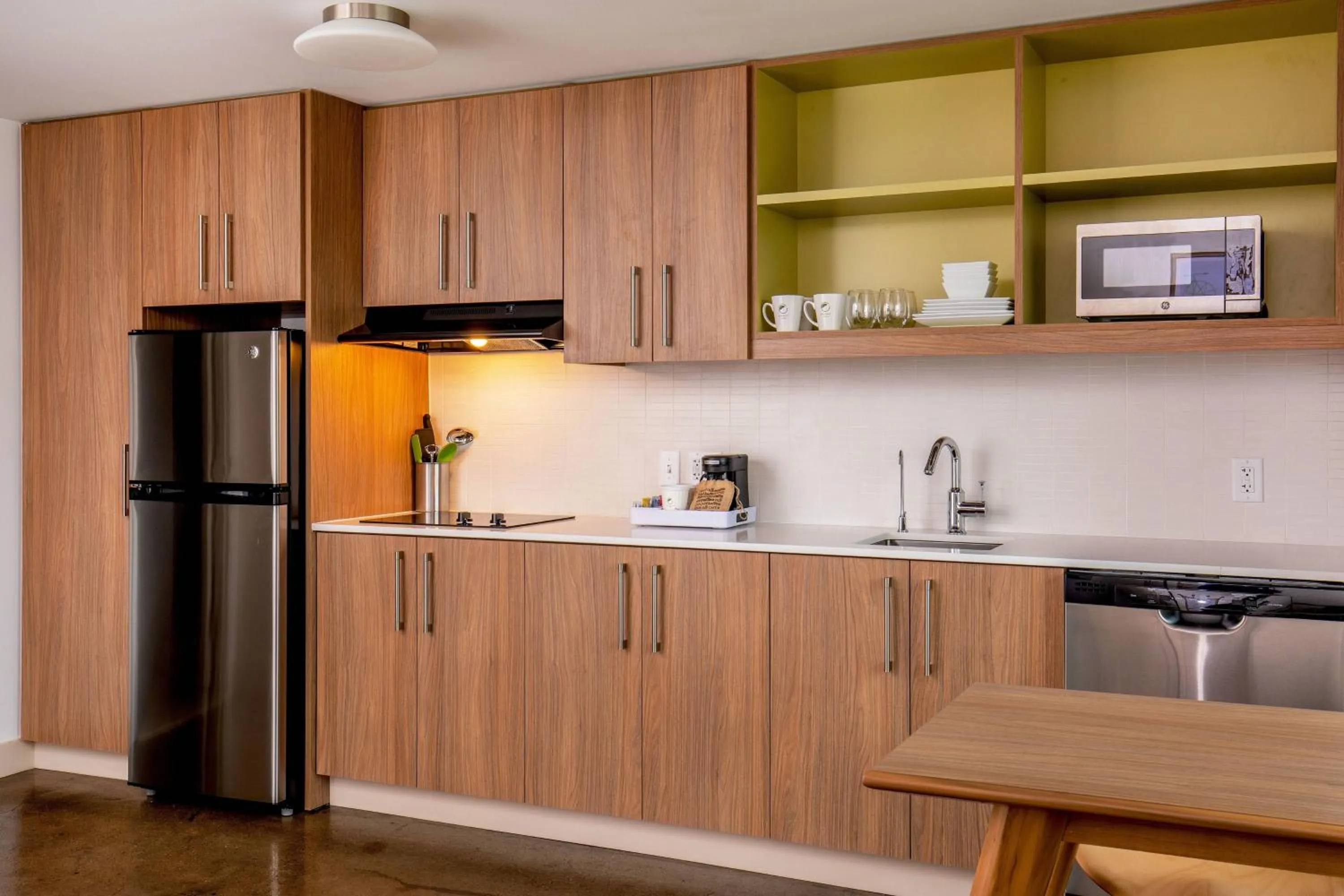 Kitchen or kitchenette in Element Moline
