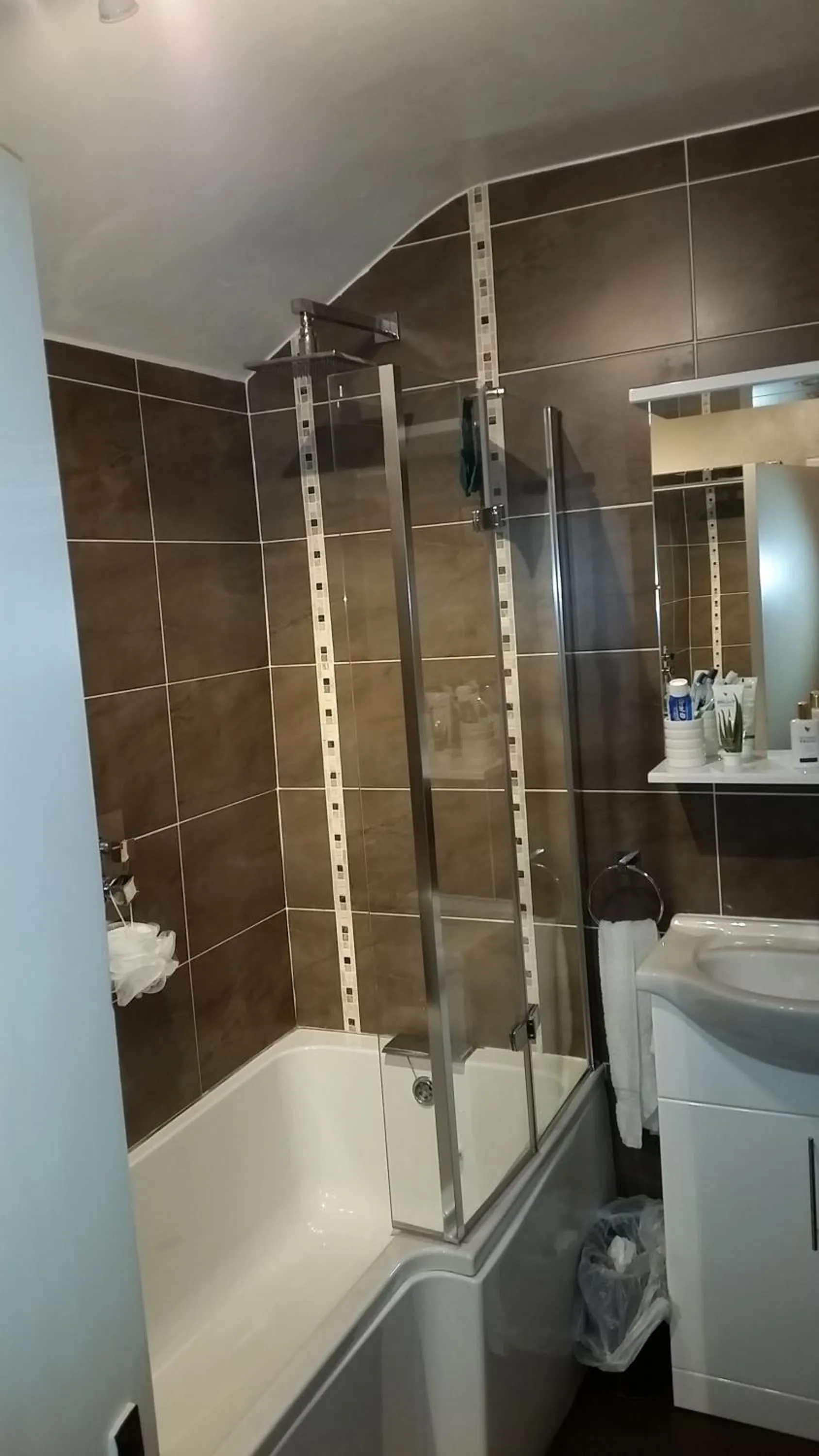 Bathroom in Mackworth House Farm