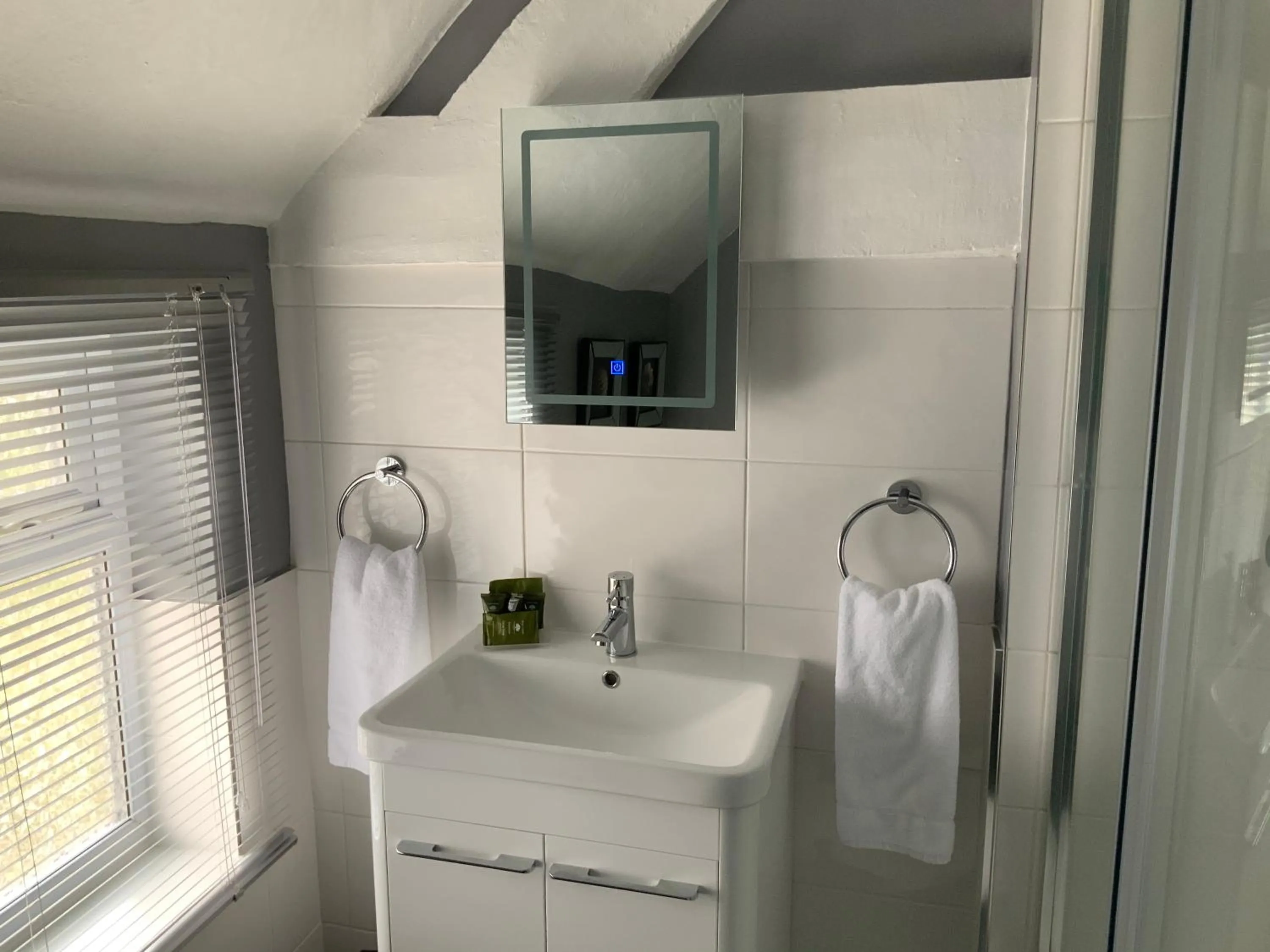 Bathroom in Mackworth House Farm