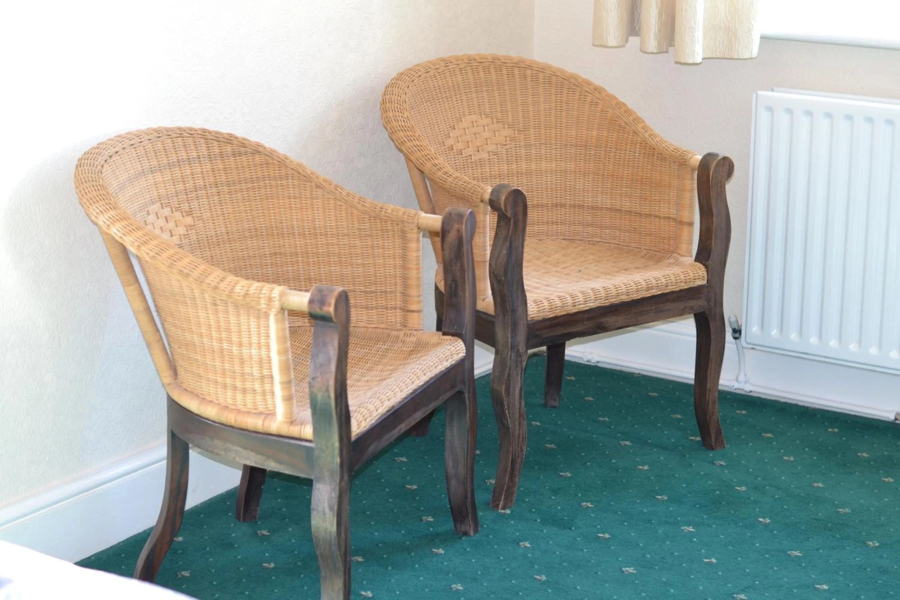 Seating area in Nettleton Country House