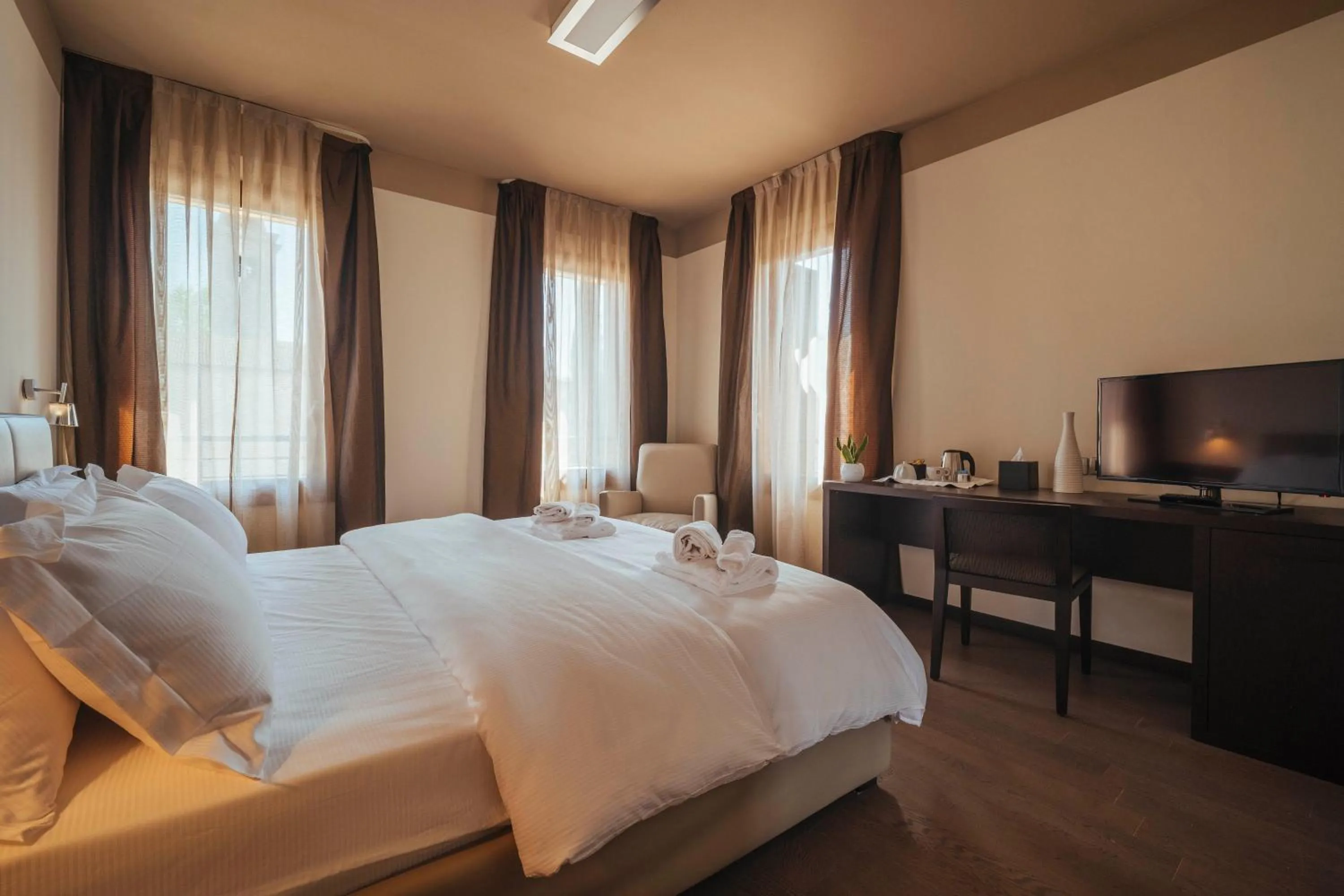 Bed in Hotel Palazzo Paradiso