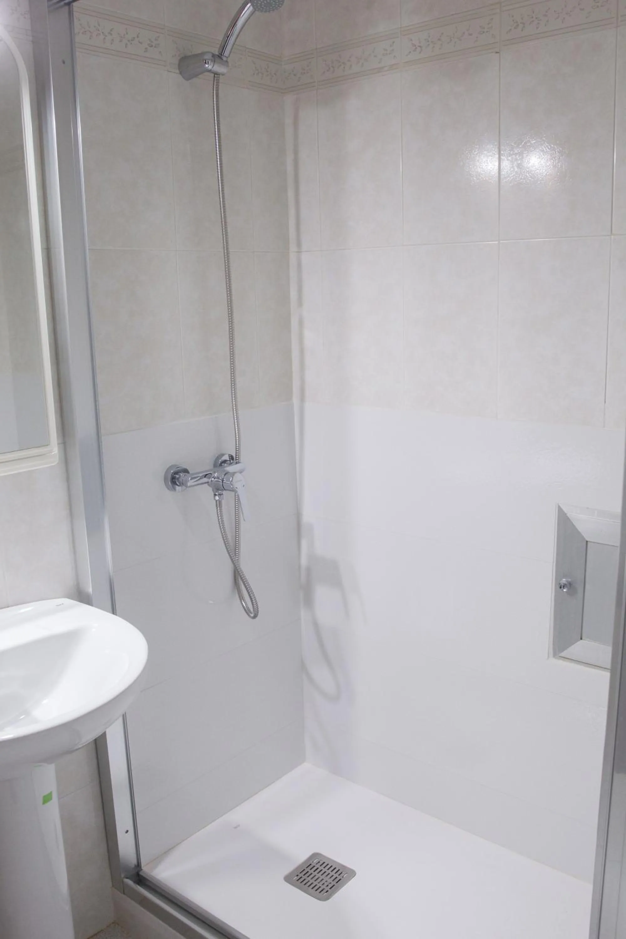 Bathroom in Hostal La Palmera