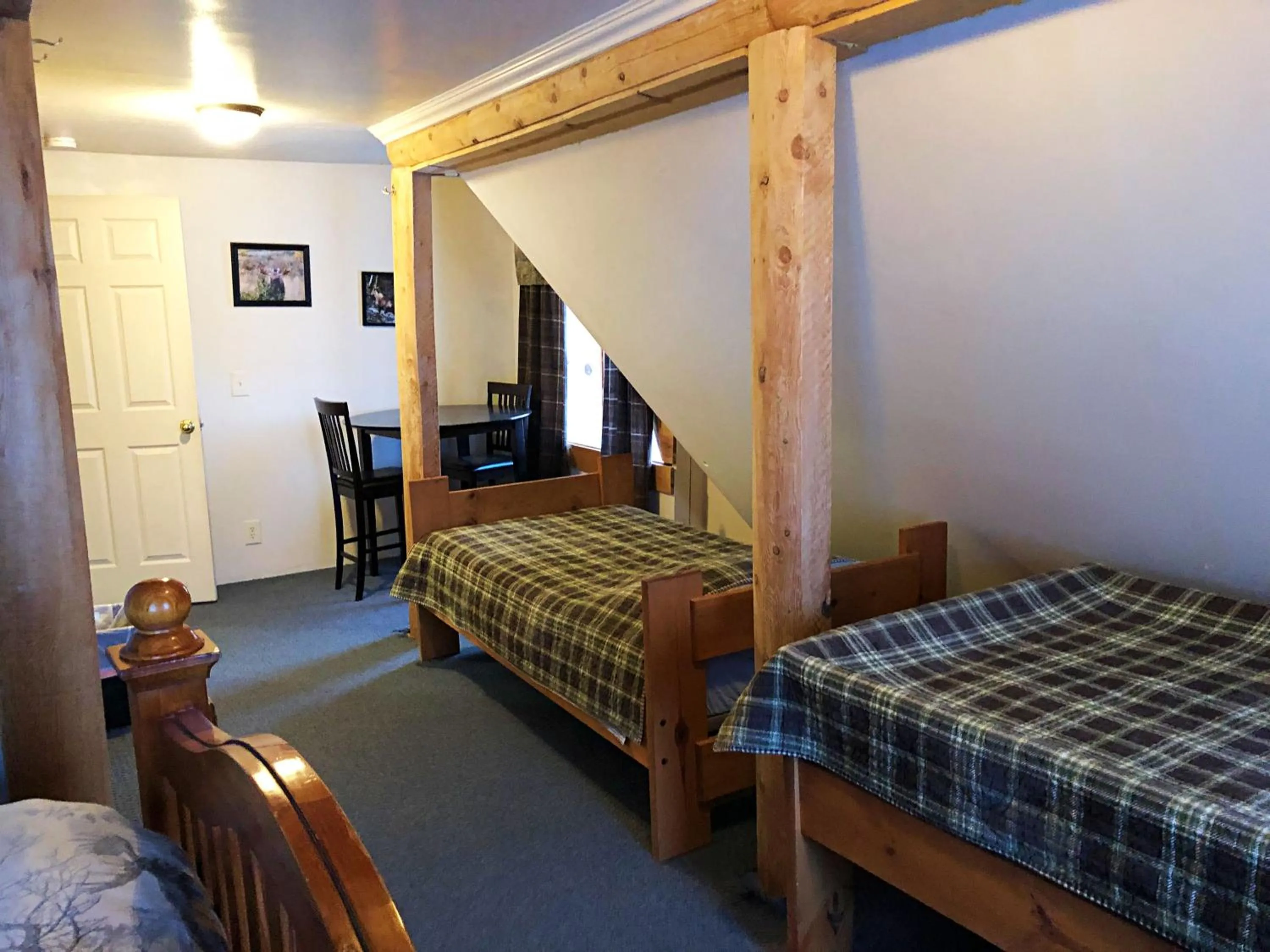 Bed in Alpine Creek Lodge