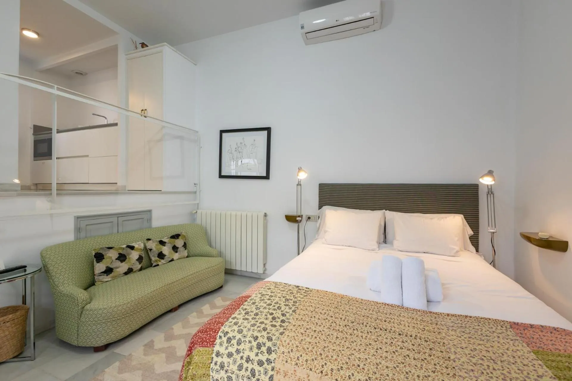 Bed in Palacio Marmoles by Valcambre