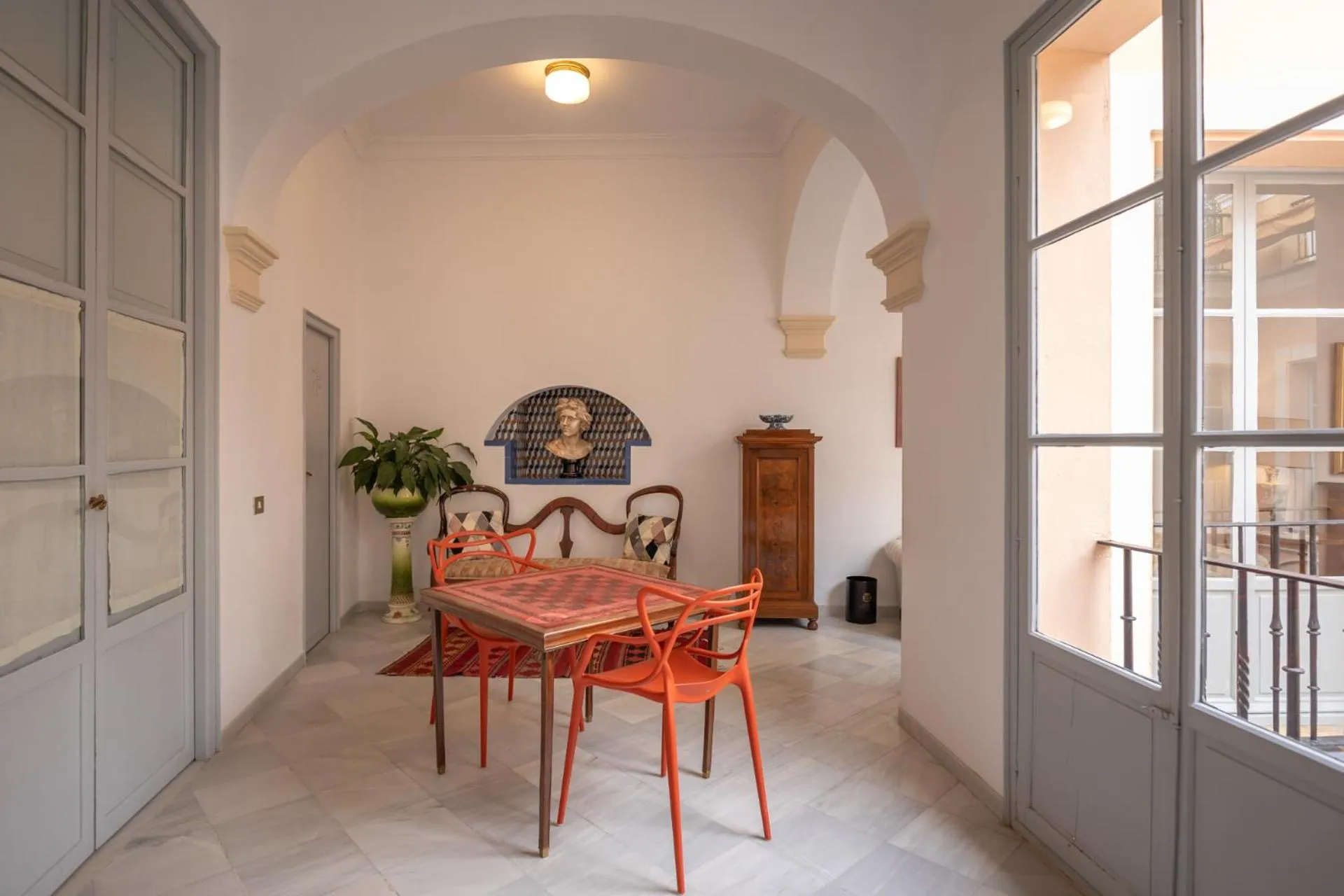 Palacio Marmoles by Valcambre