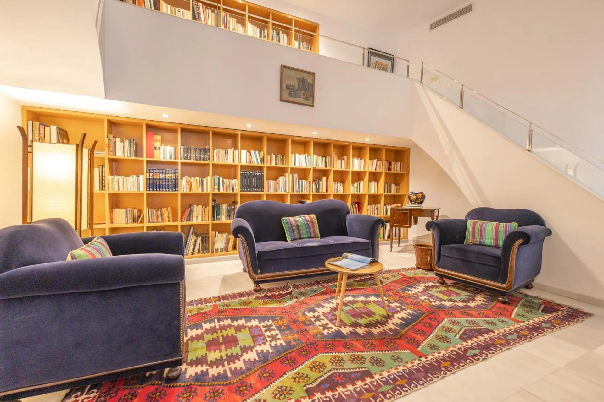 Palacio Marmoles by Valcambre