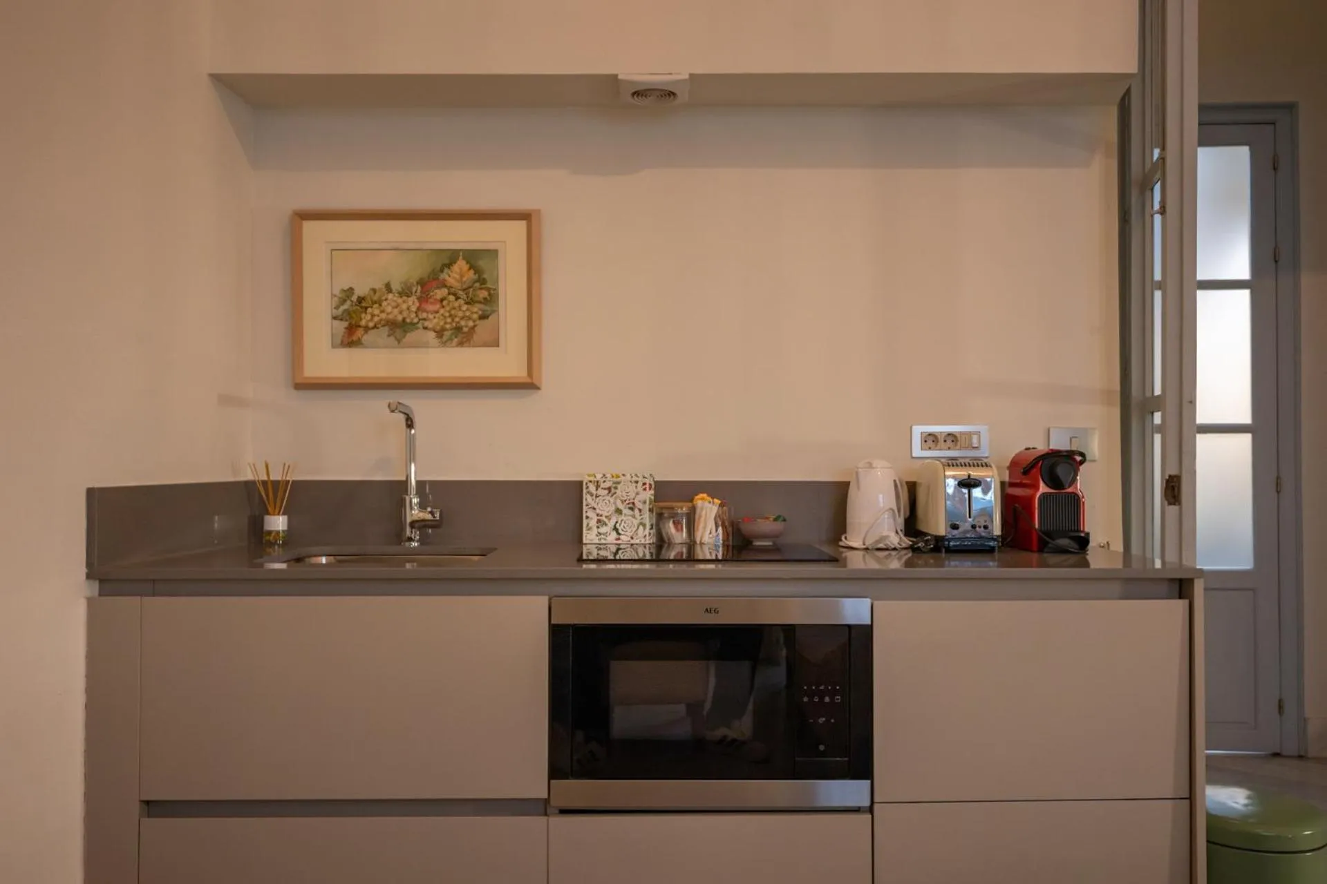 Palacio Marmoles by Valcambre