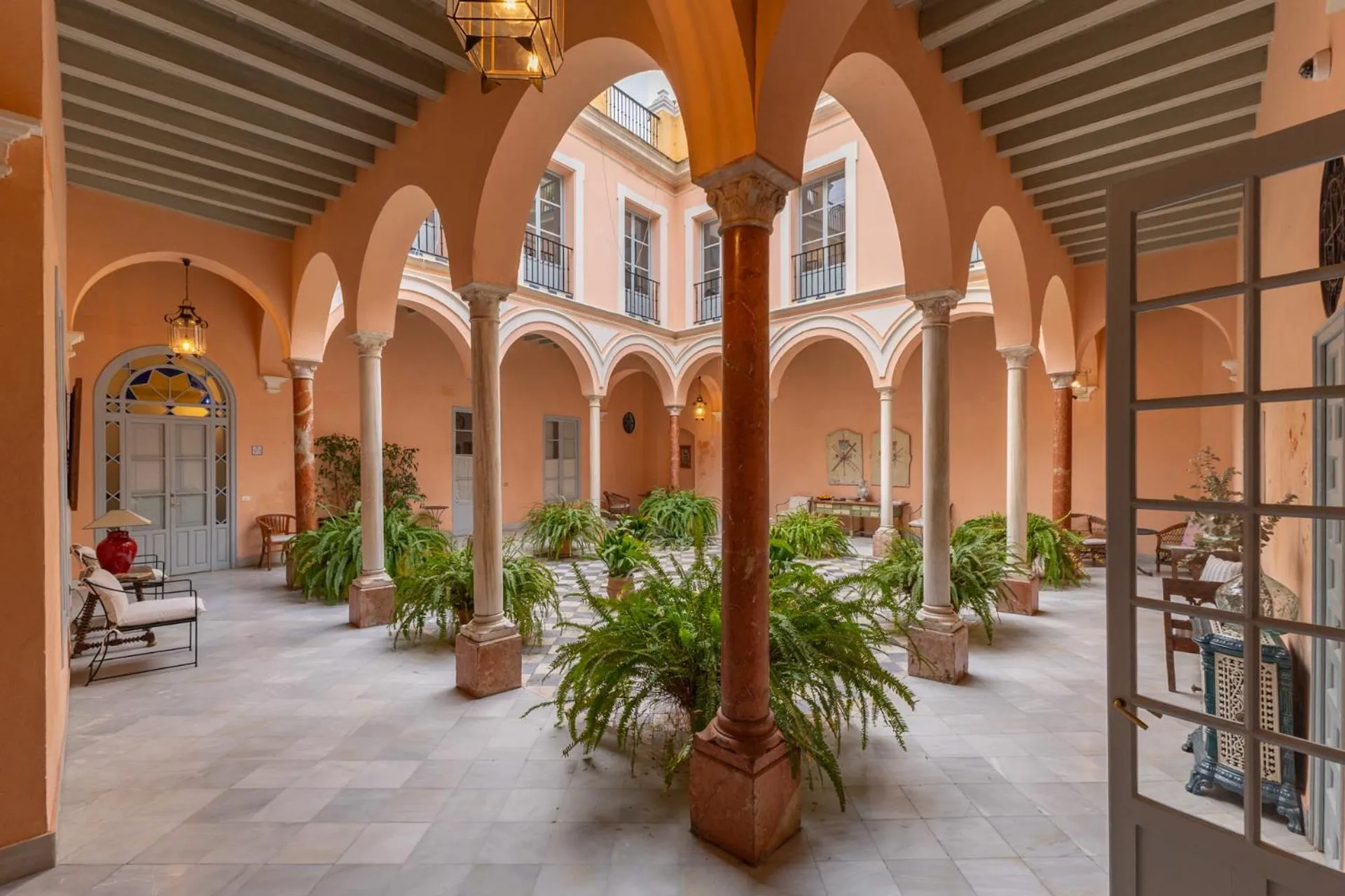 Palacio Marmoles by Valcambre