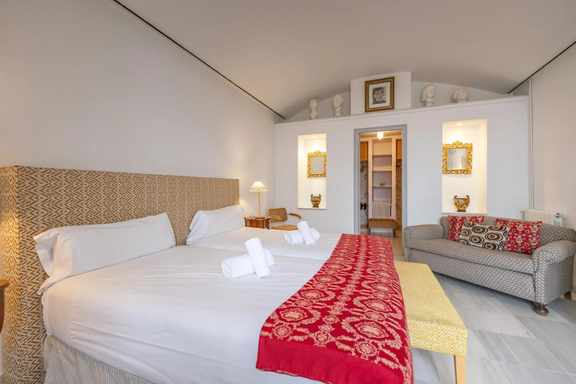 Bed in Palacio Marmoles by Valcambre