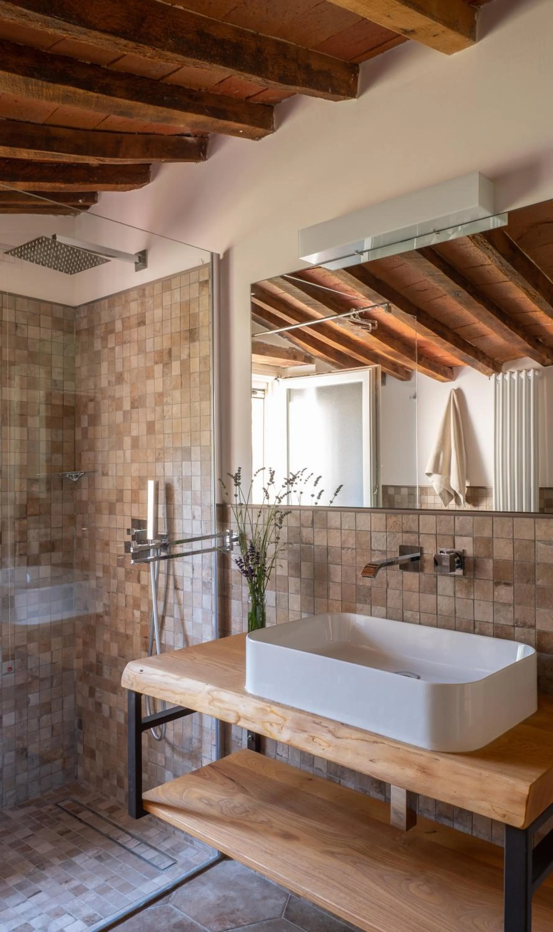 Bathroom in Relais Il Furioso