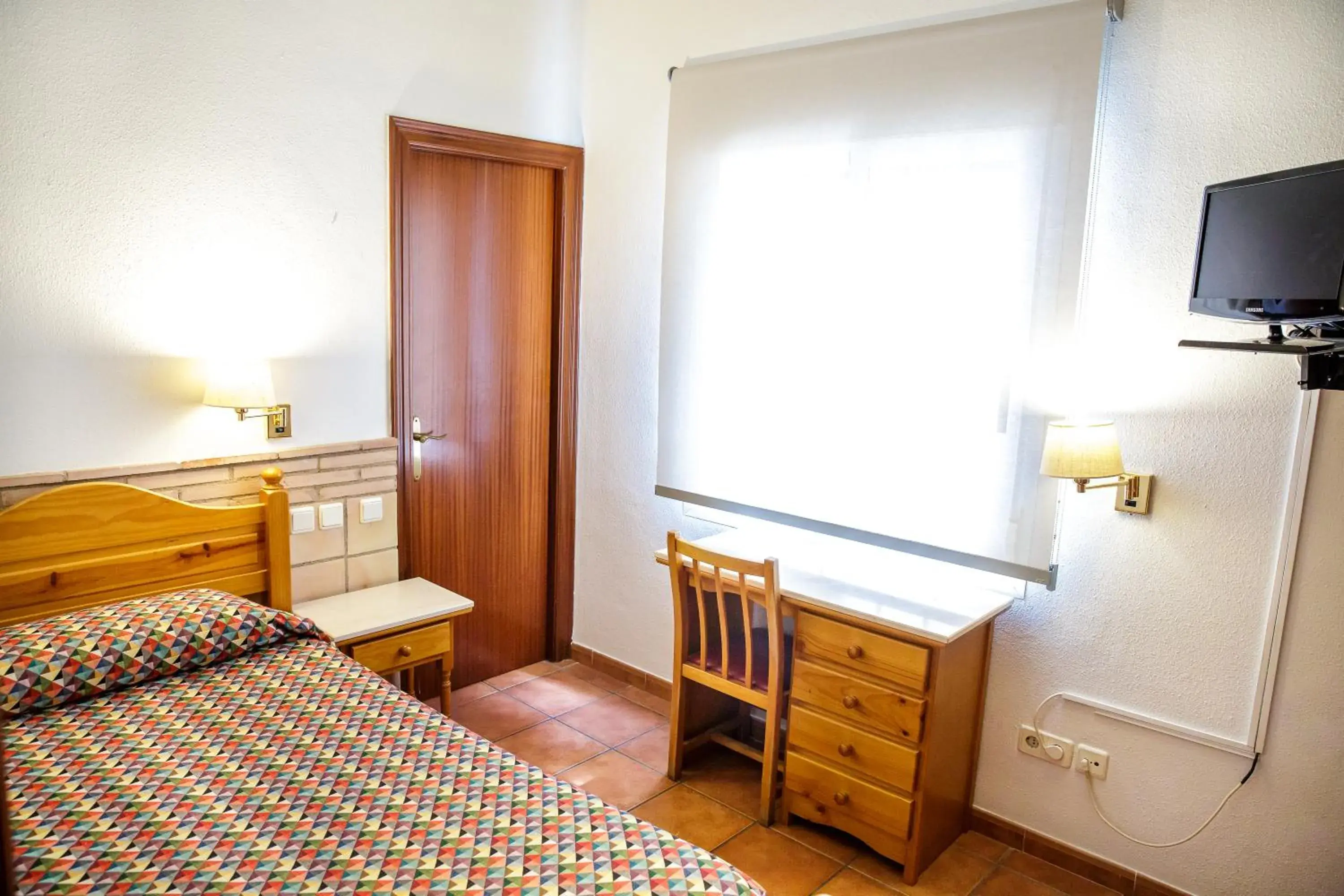 Single Room in Hotel Can Solé Single Room in Hotel Can Solé