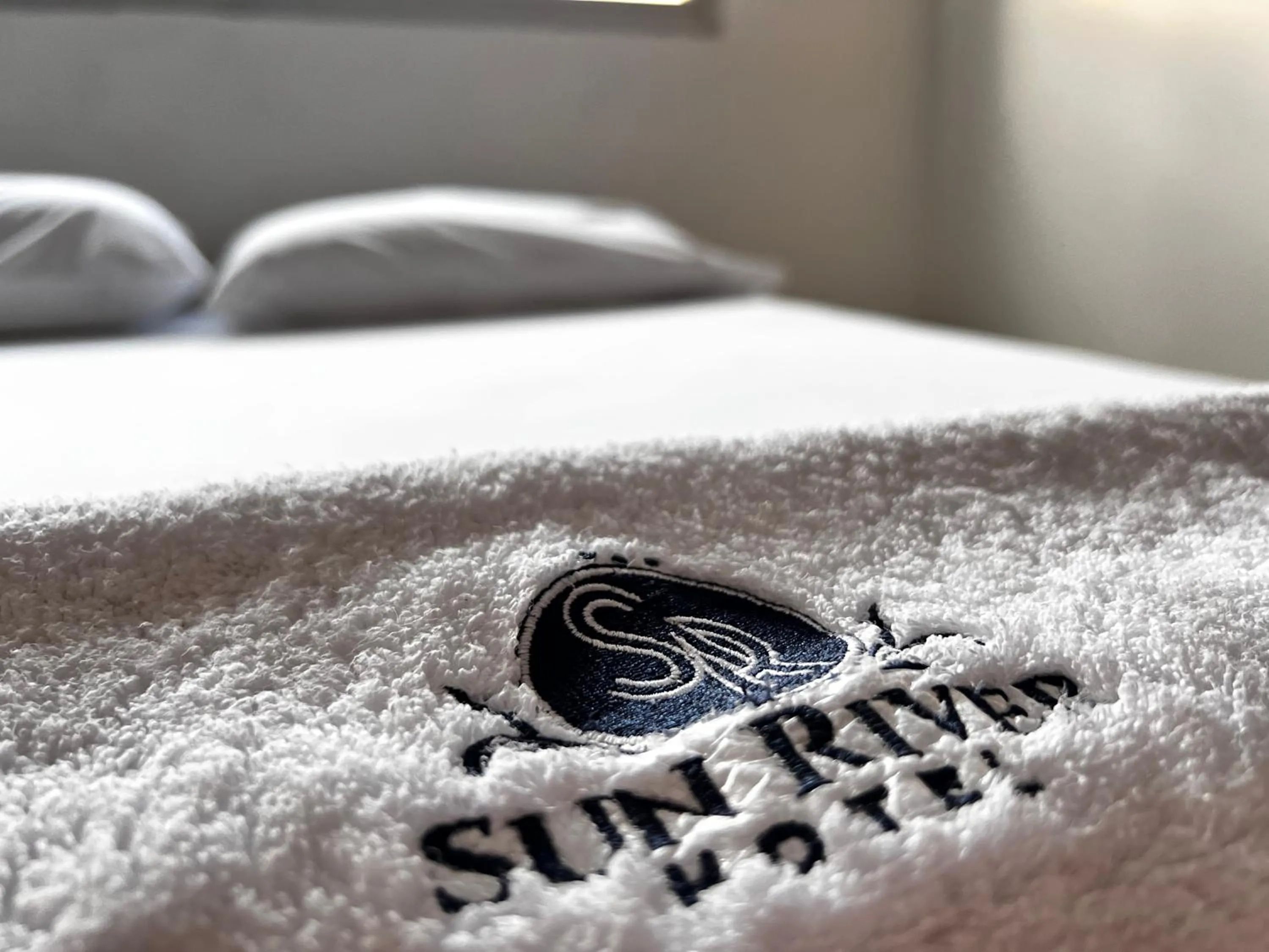 Bed in Hotel Sun River