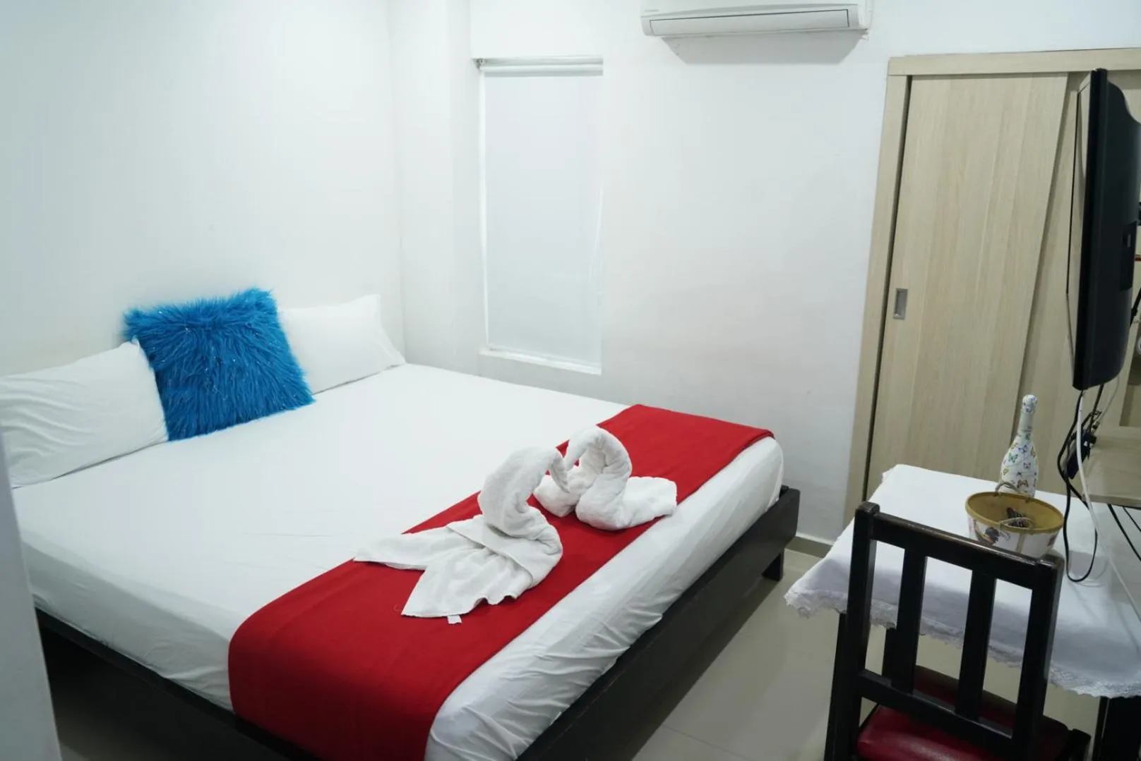 Bed in Hotel Sun River