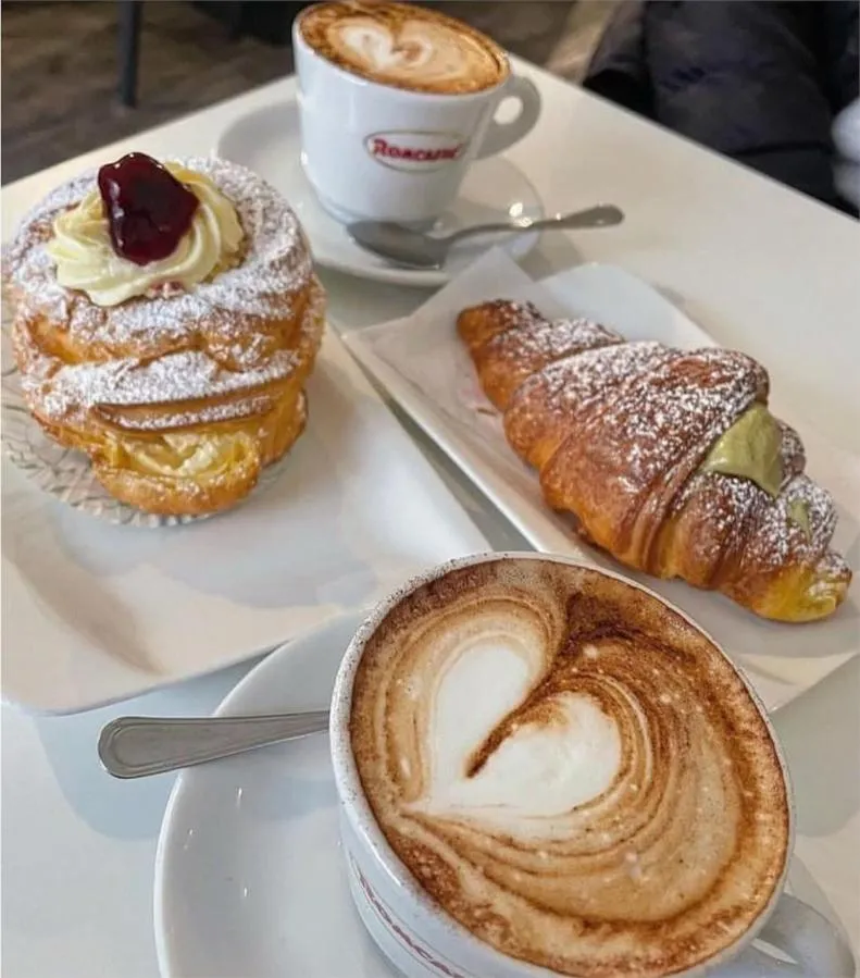 Breakfast in La Castellese