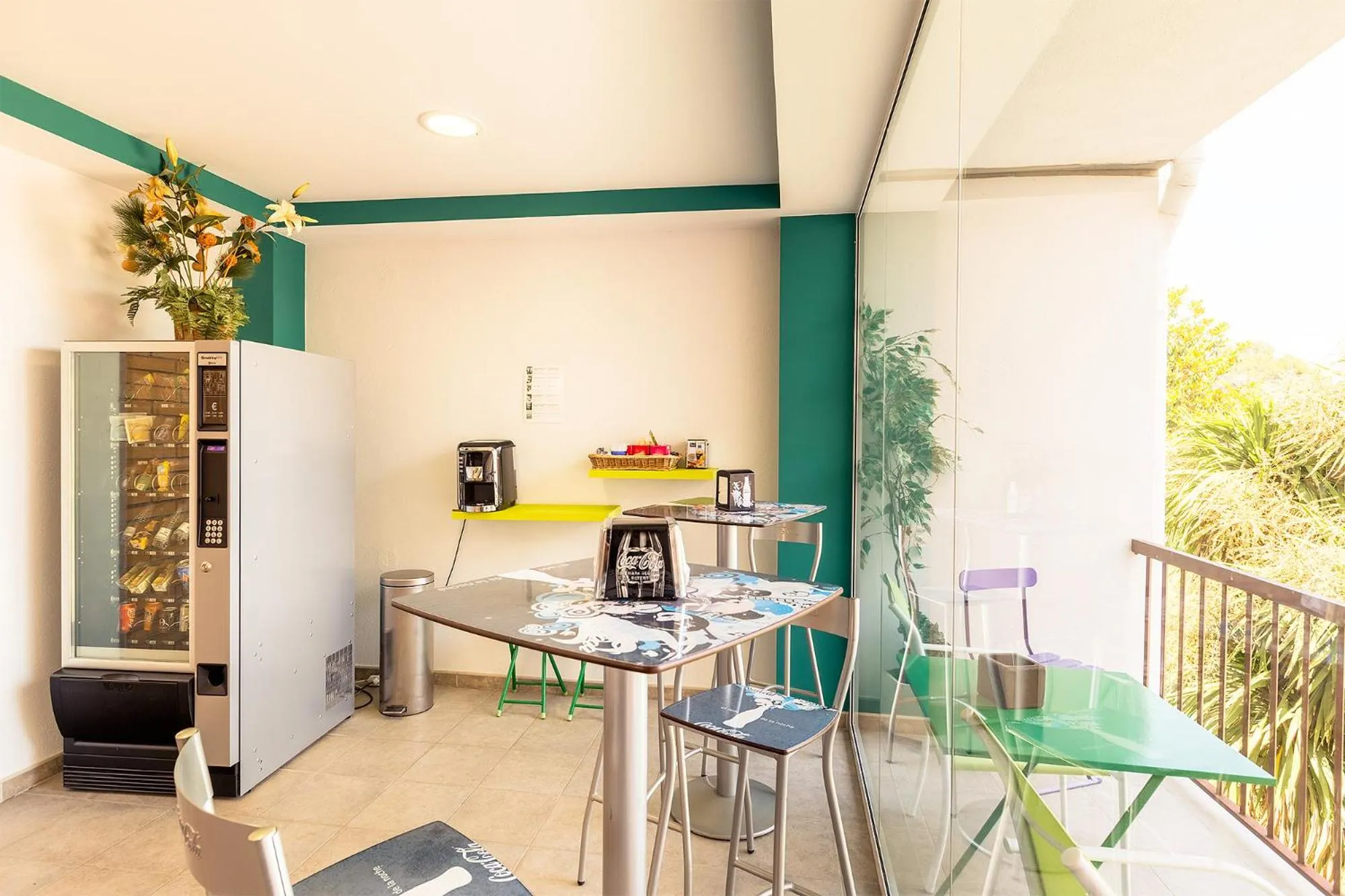 Food and drinks in Hotel Sausa