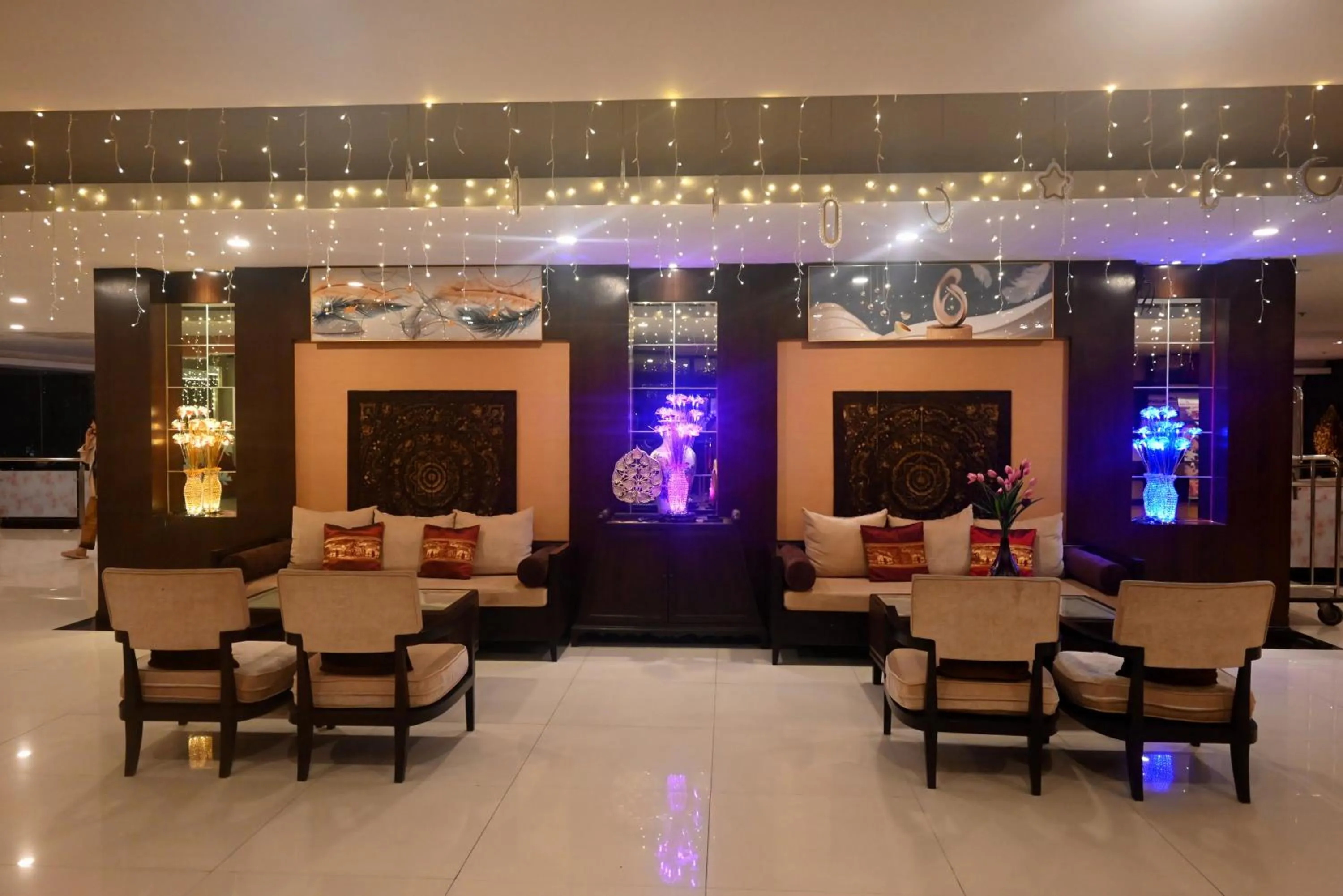 Lobby or reception in Boss Suites Nana Hotel