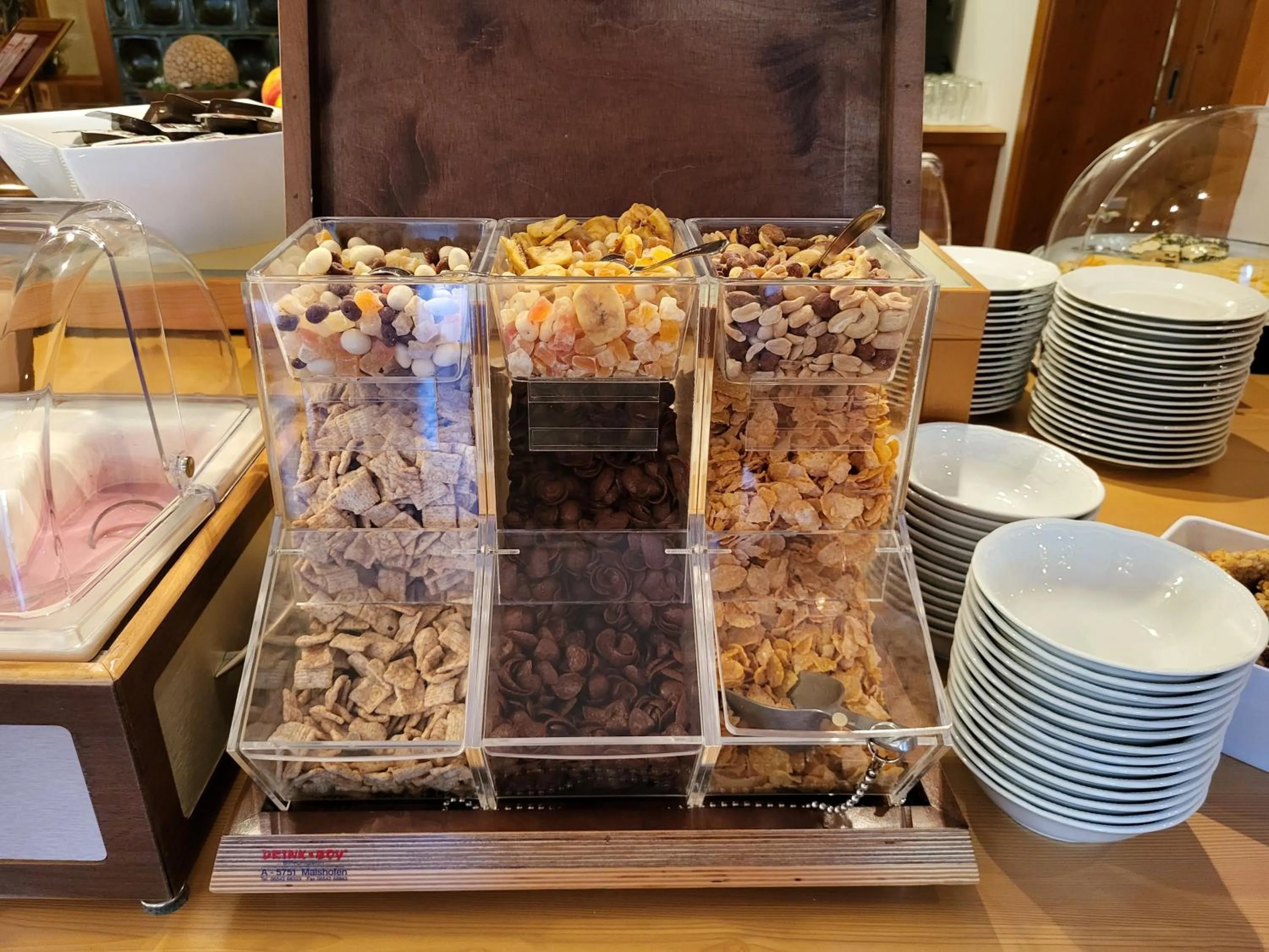 Food and drinks in Hotel Garni Landhaus Trenkenbach