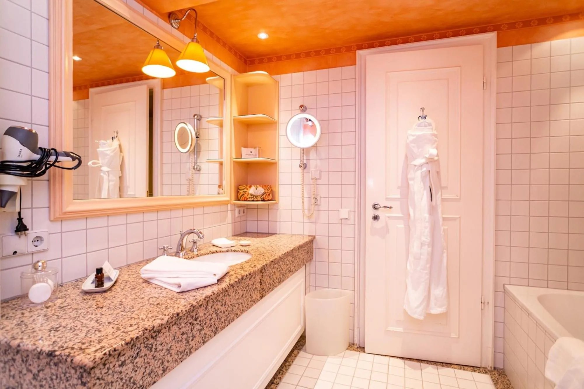 Bathroom in Hotel Stadt Hamburg