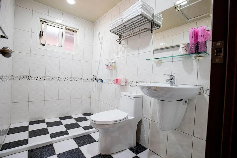 Xiaoliuqiu Happy House B&B