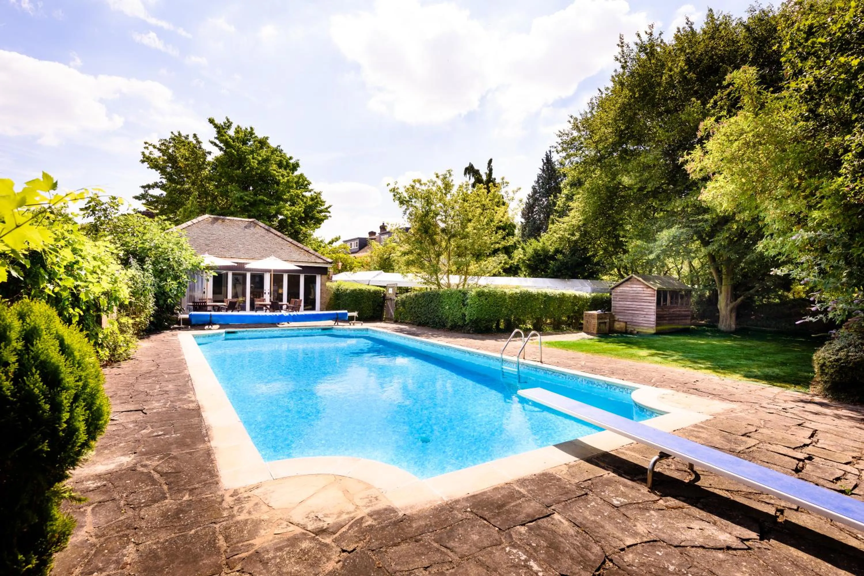 Swimming pool in Rectory Farm